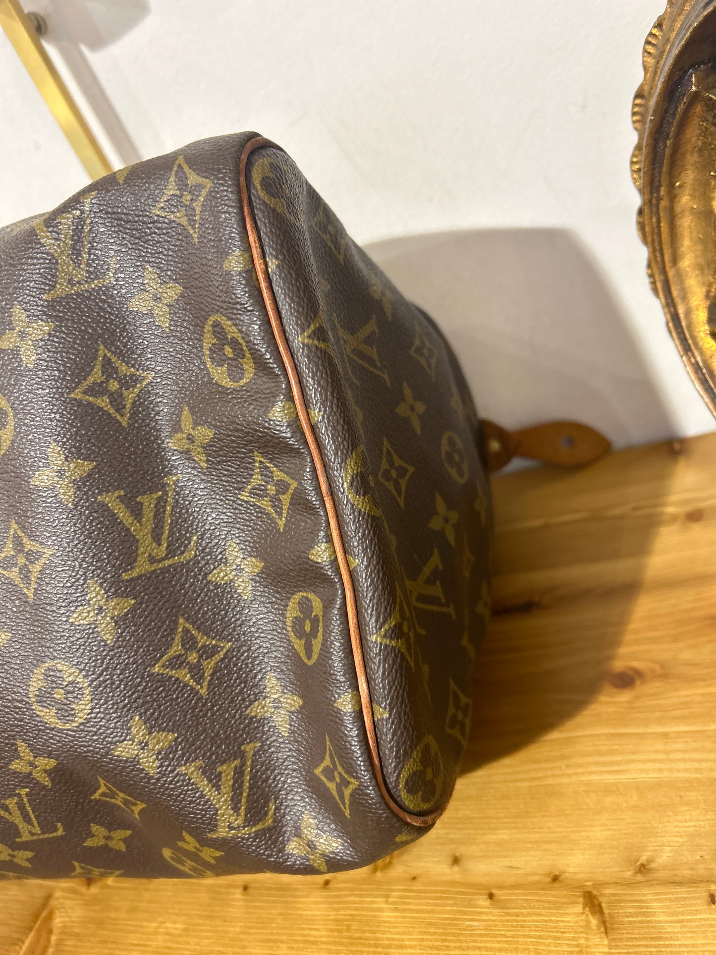 Louis Vuitton Speedy 35