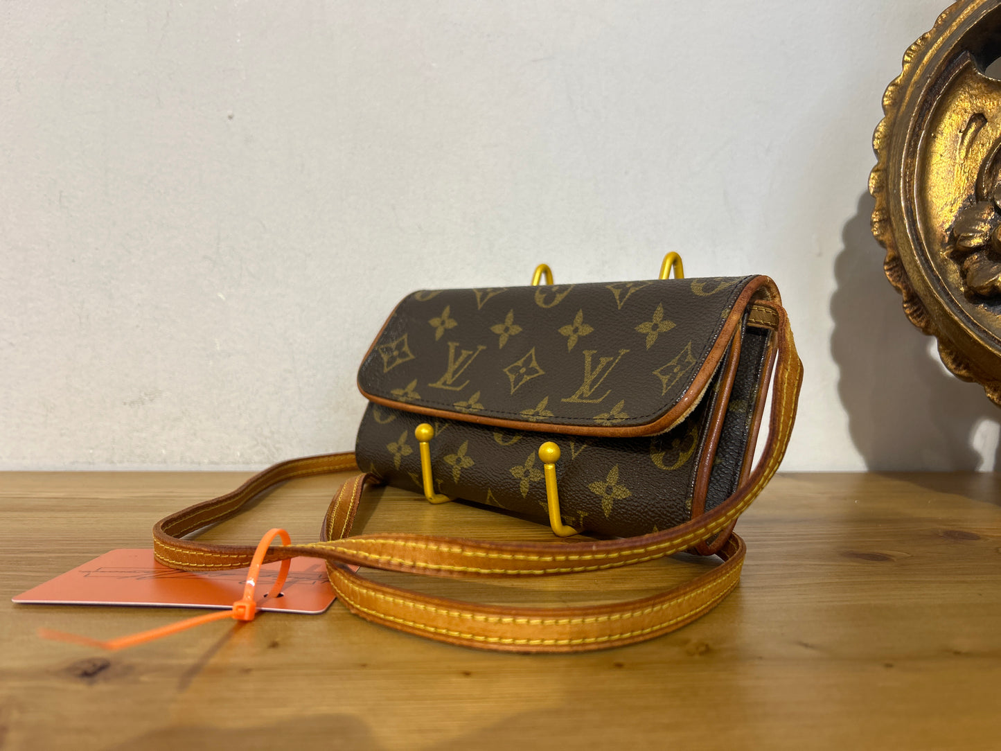 Louis Vuitton Pochette Twin