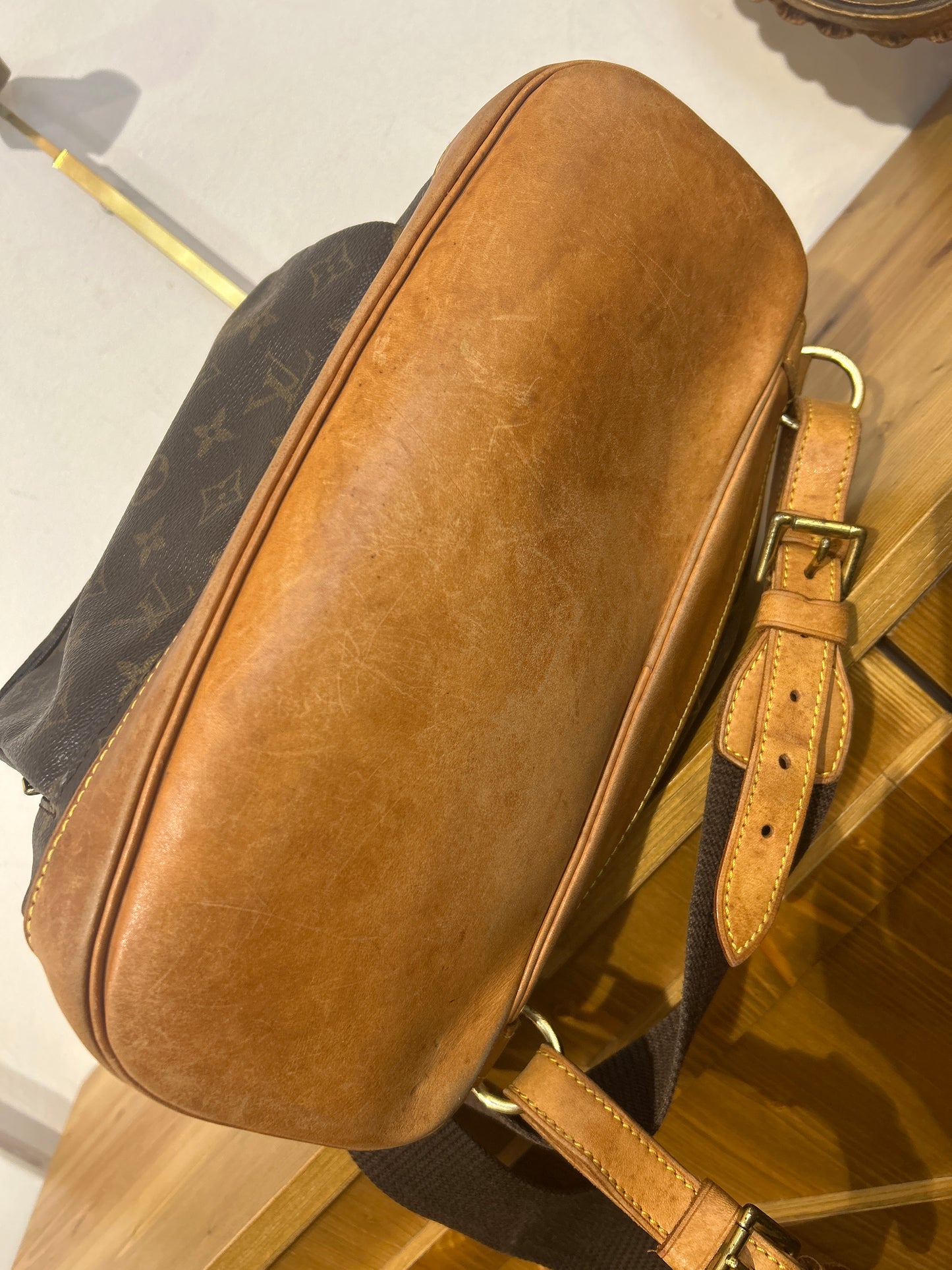 Louis Vuitton Montsouris GM