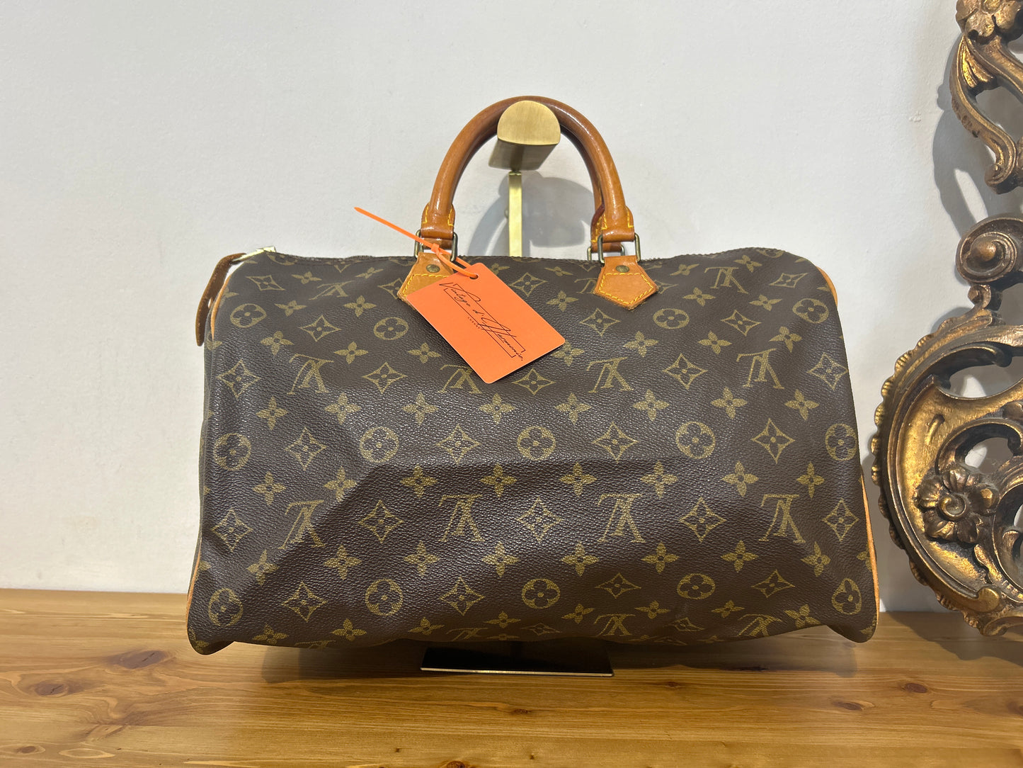 Louis Vuitton Speedy 35