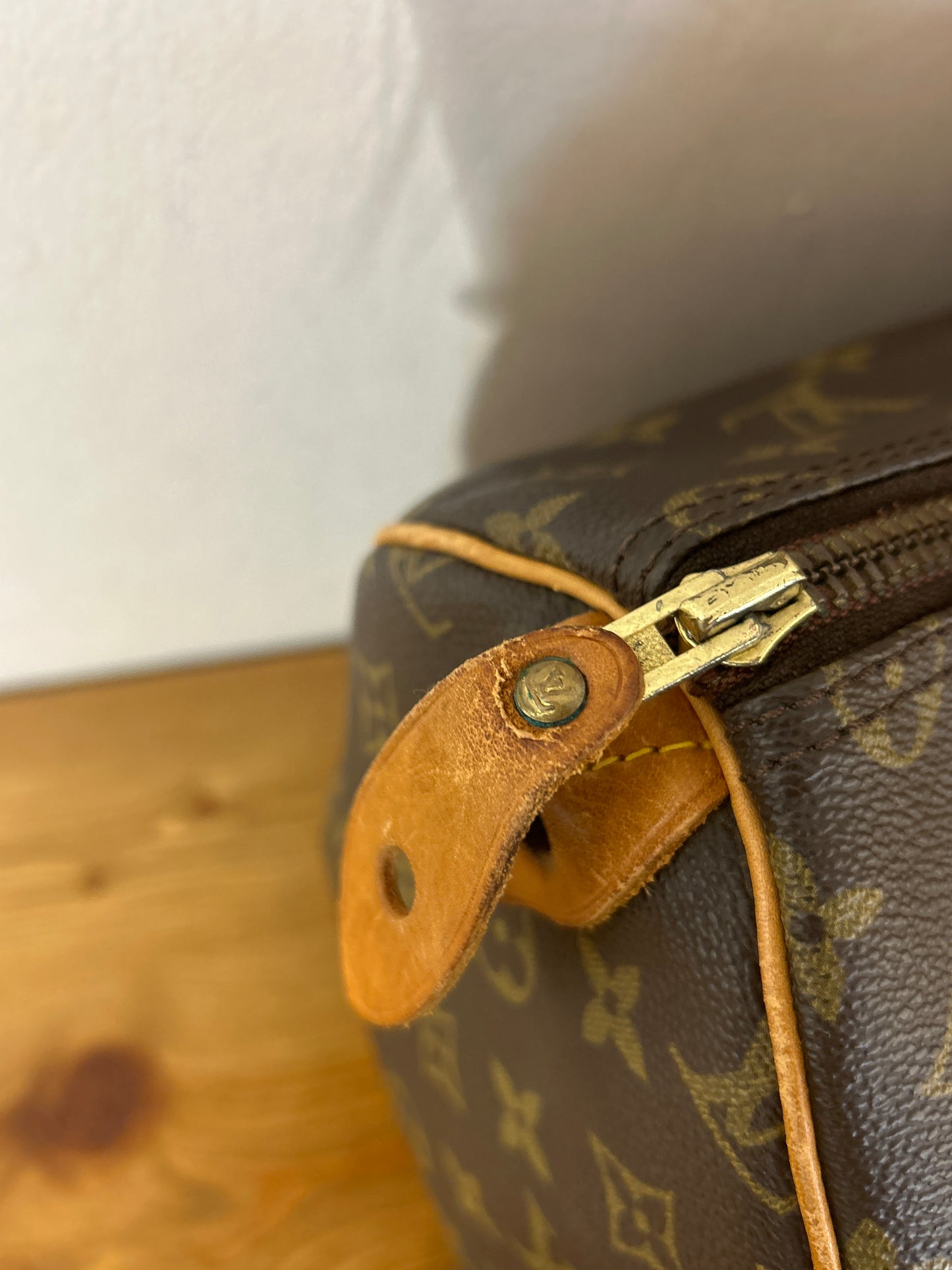 Louis Vuitton Speedy 35