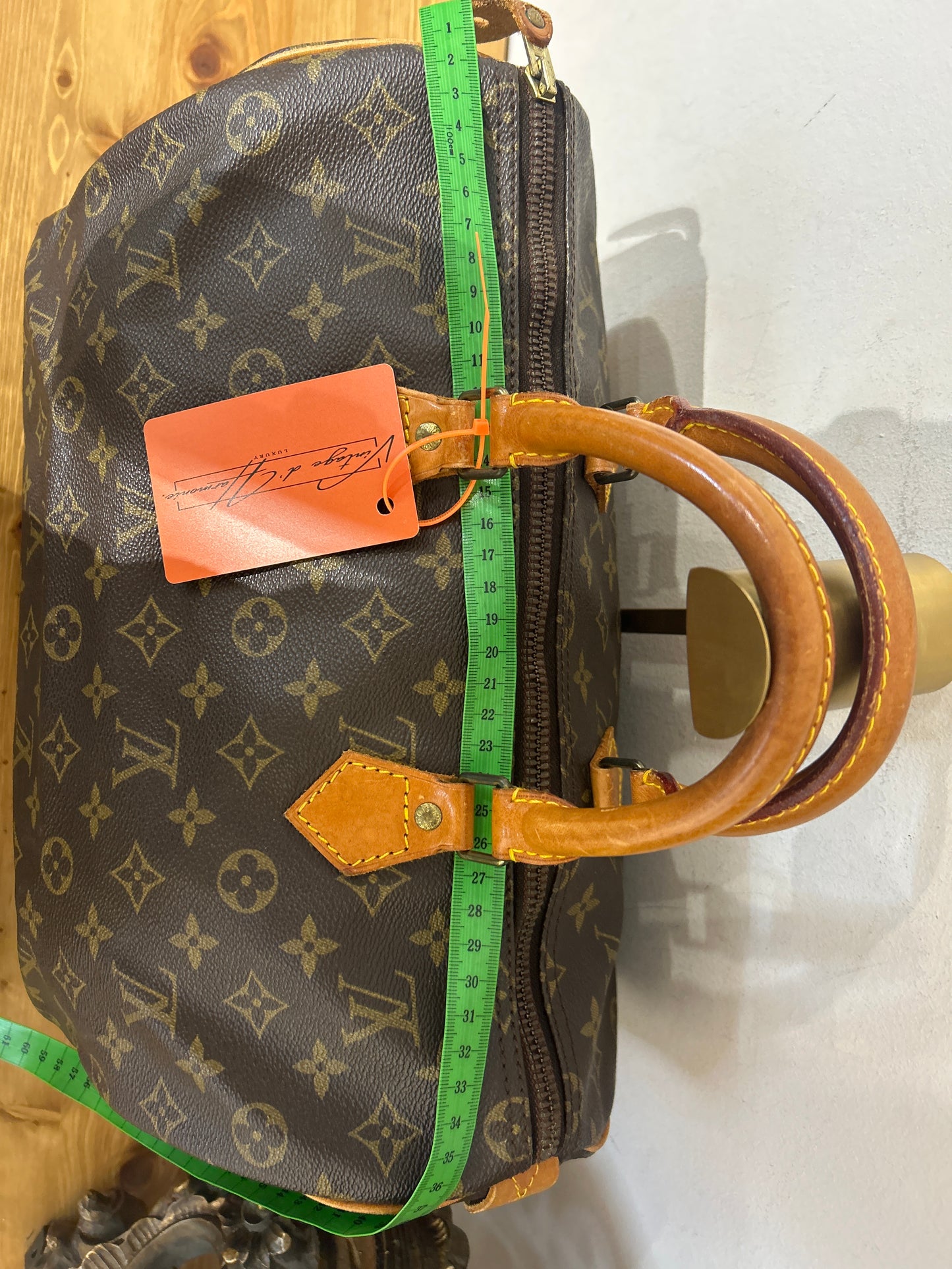 Louis Vuitton Speedy 35