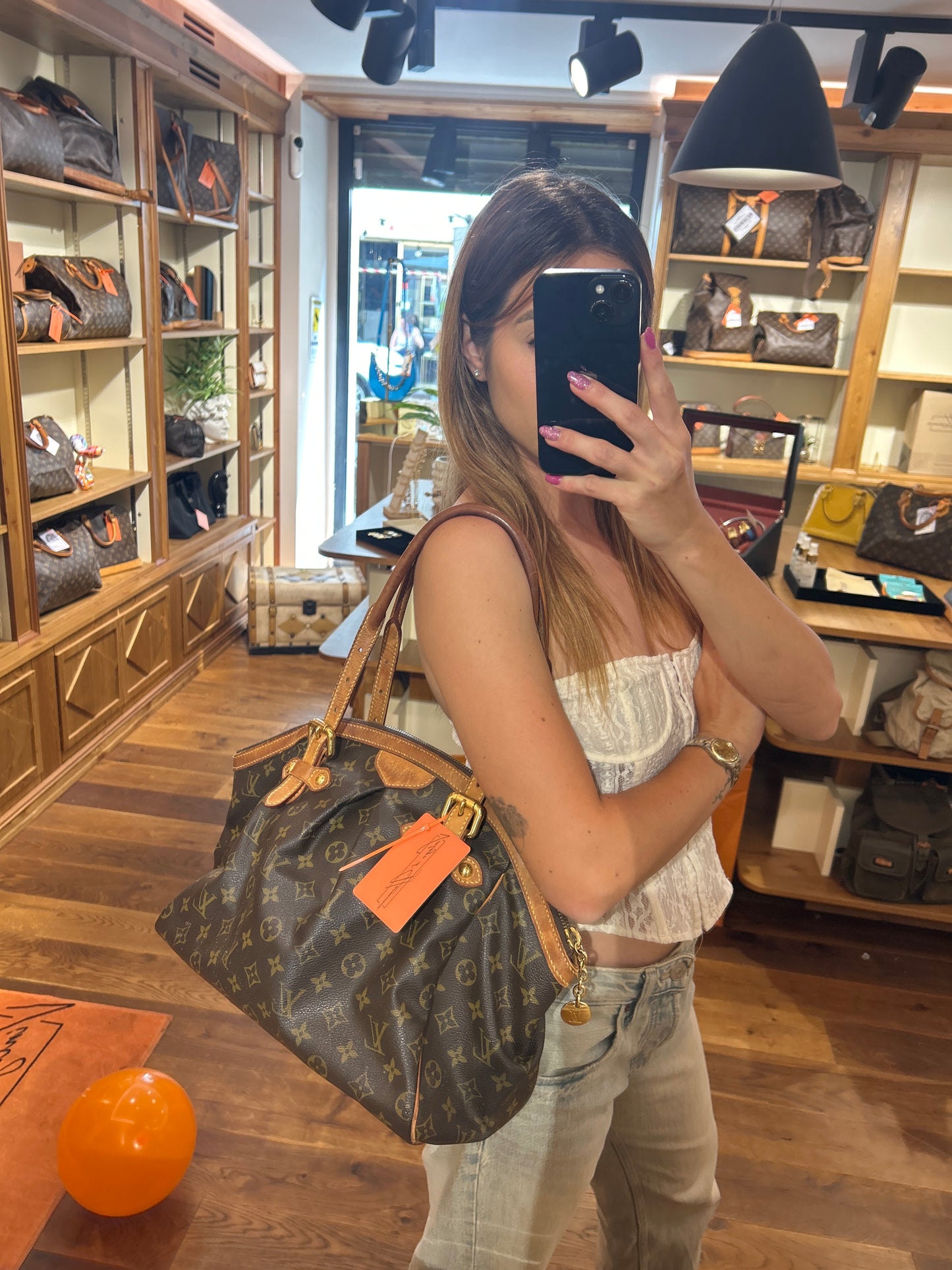 Louis Vuitton Tivoli GM
