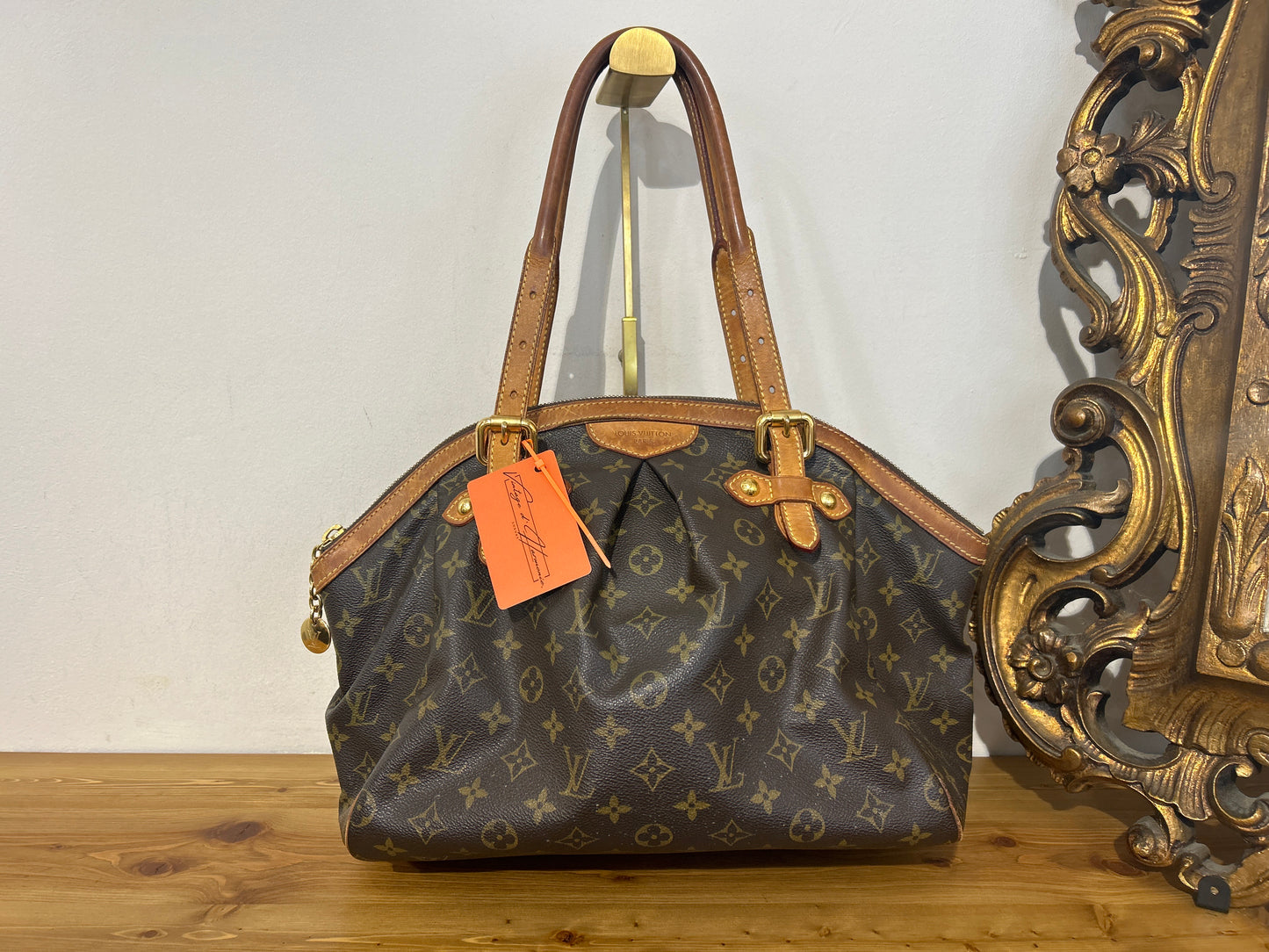Louis Vuitton Tivoli GM