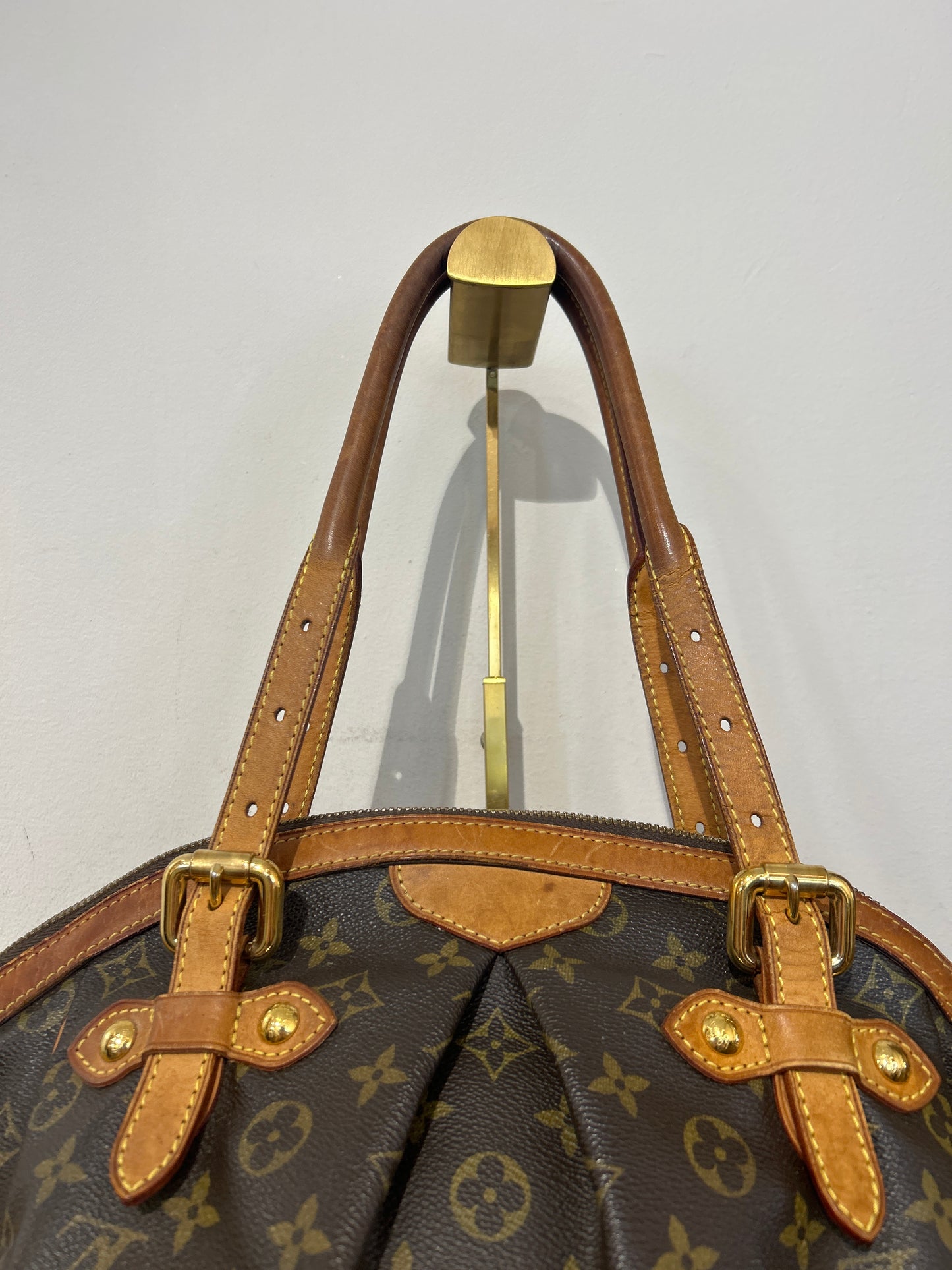 Louis Vuitton Tivoli GM
