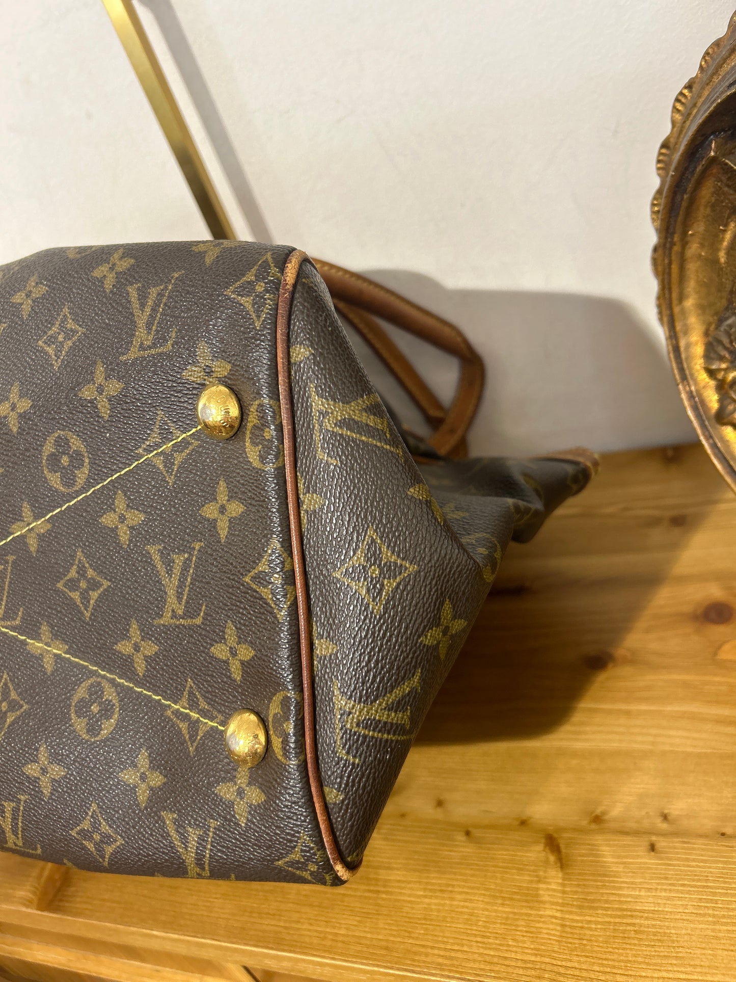 Louis Vuitton Tivoli GM