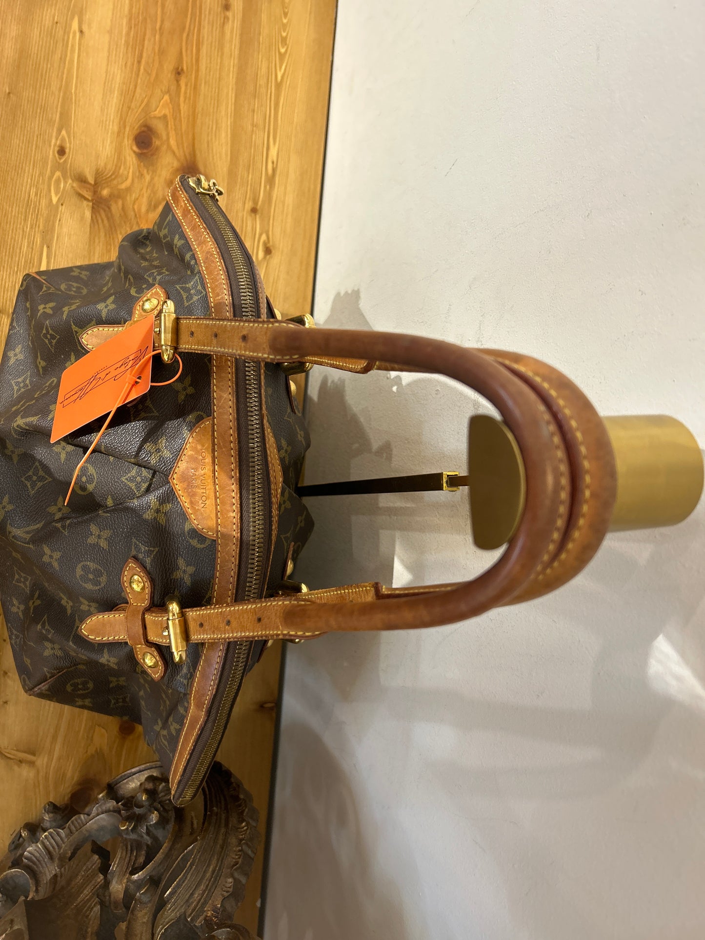 Louis Vuitton Tivoli GM