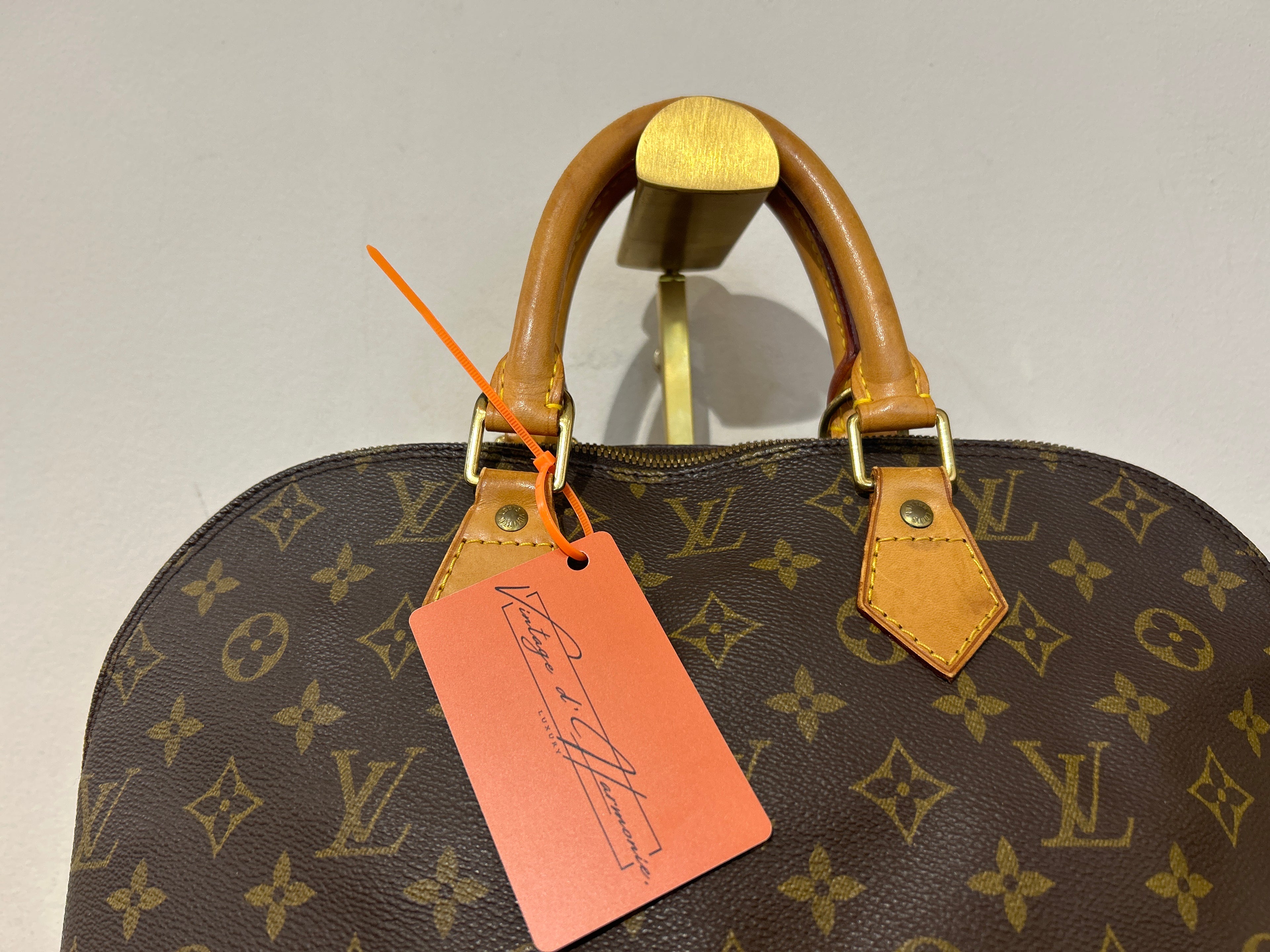 Louis Vuitton Alma