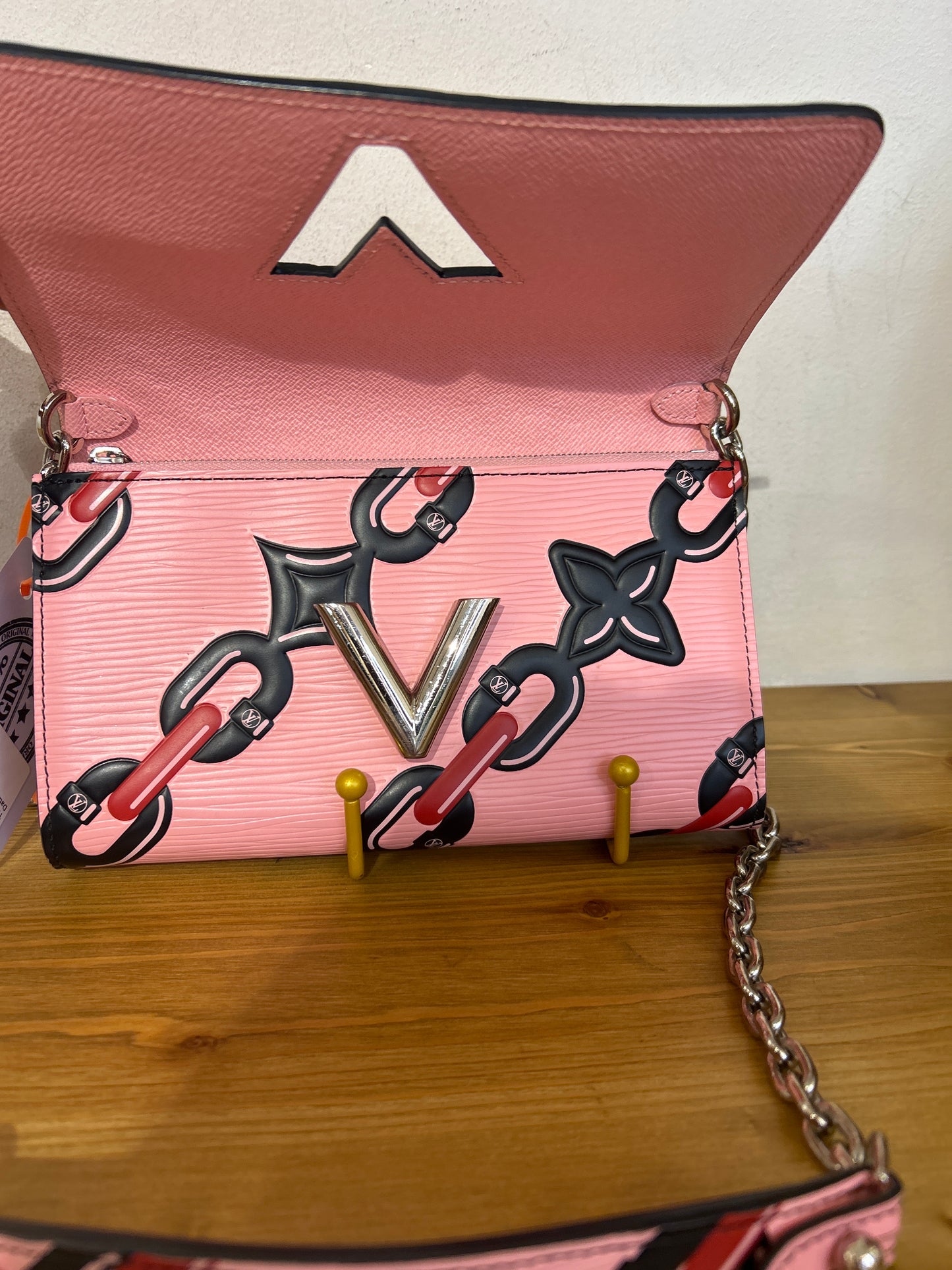 Louis Vuitton Twist Epi LIMITED