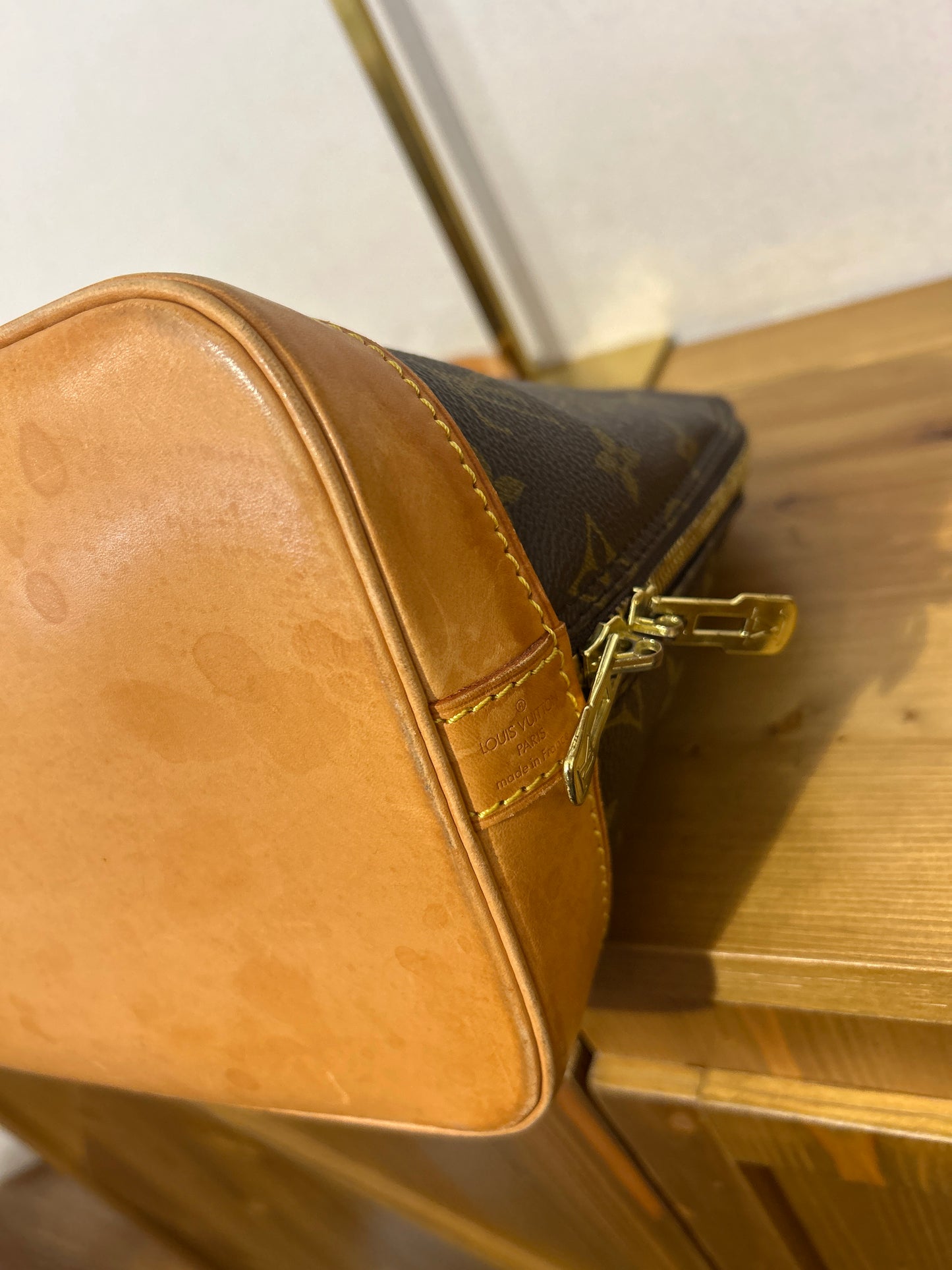 Louis Vuitton Alma