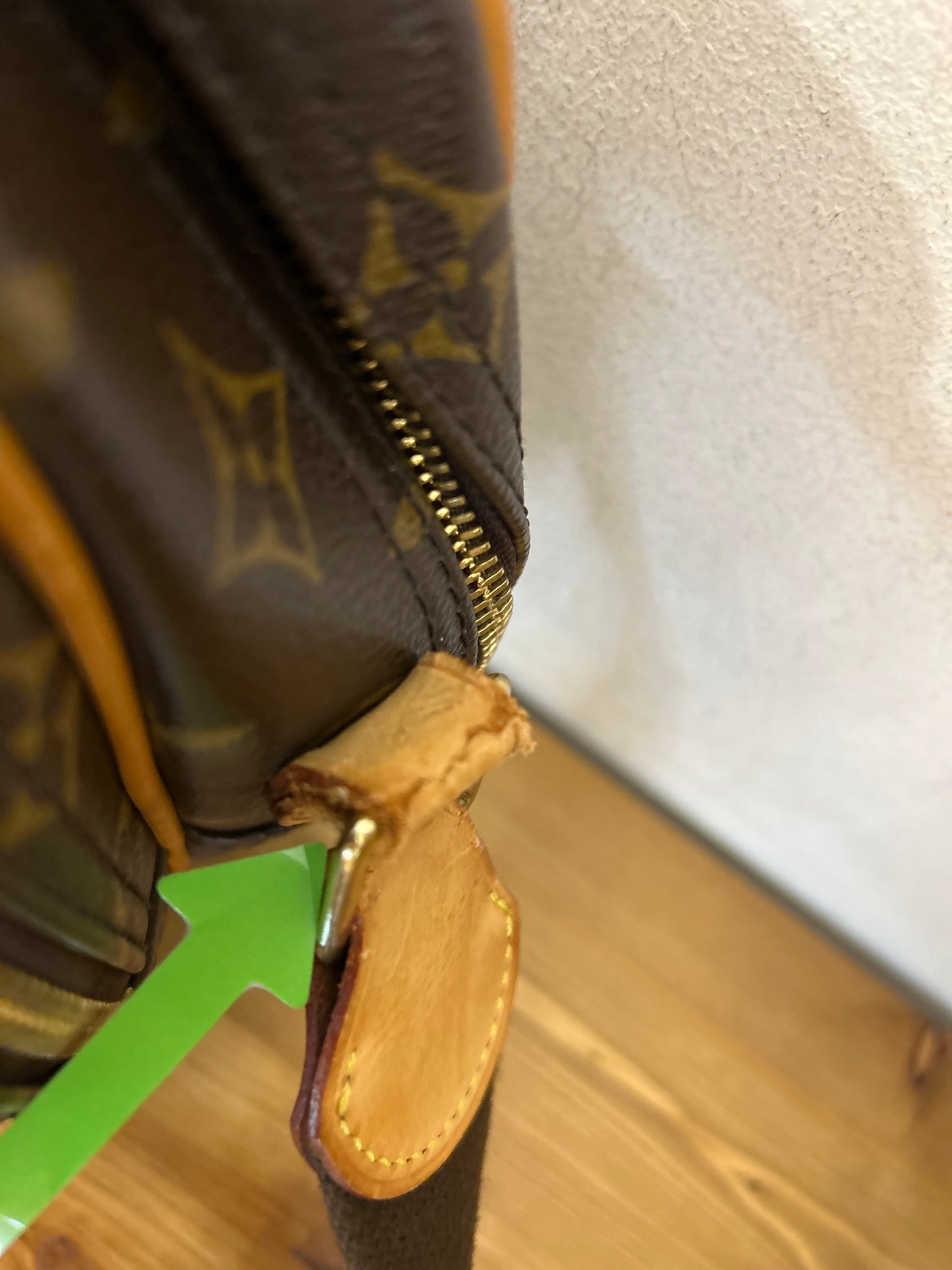 Louis Vuitton Reporter PM
