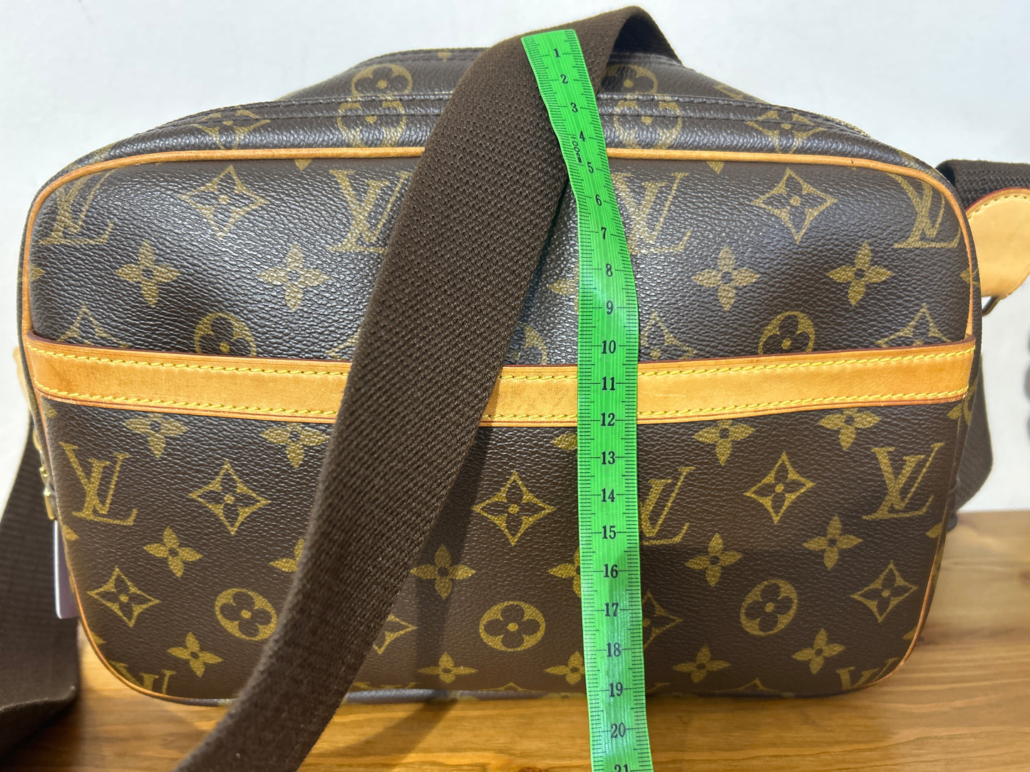 Louis Vuitton Reporter PM