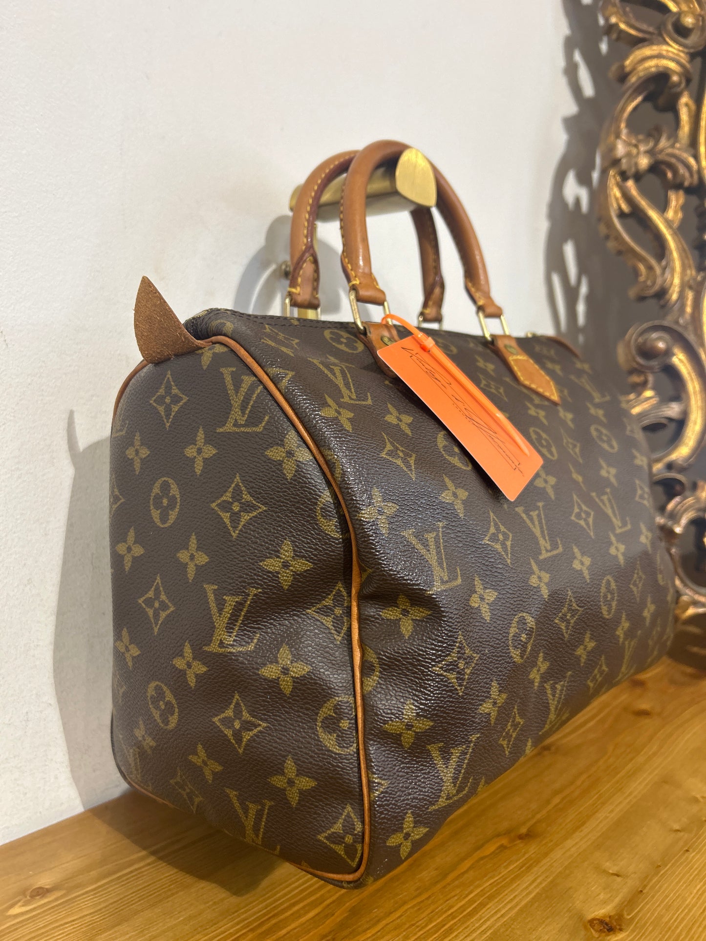Louis Vuitton Speedy 30