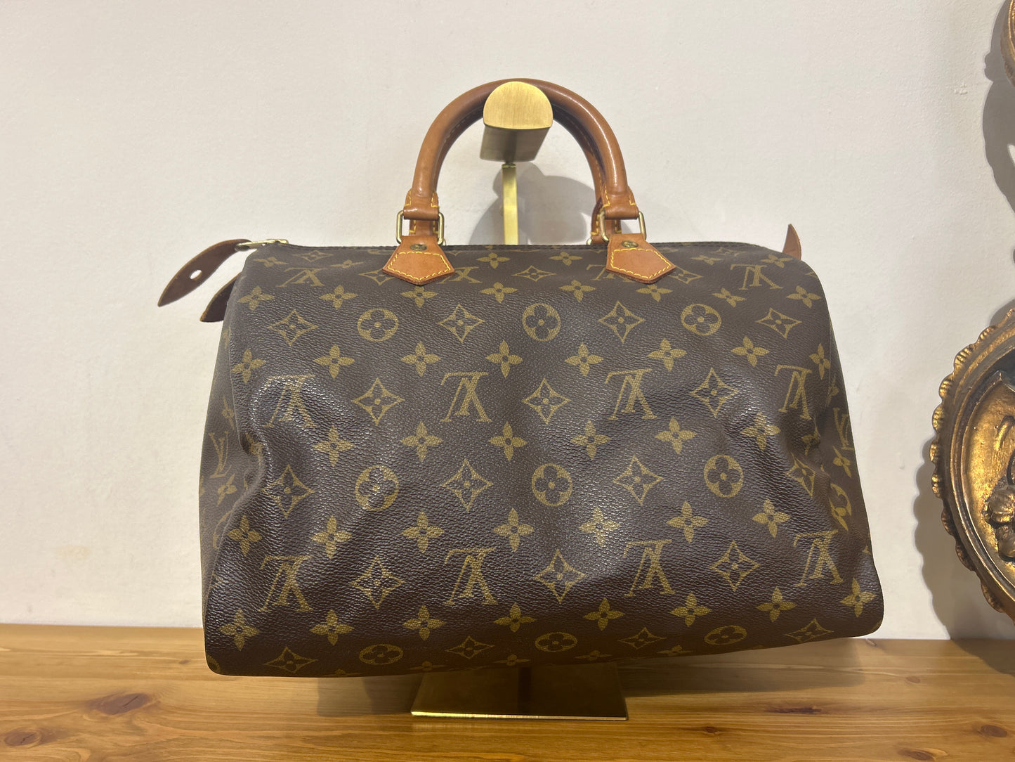 Louis Vuitton Speedy 30