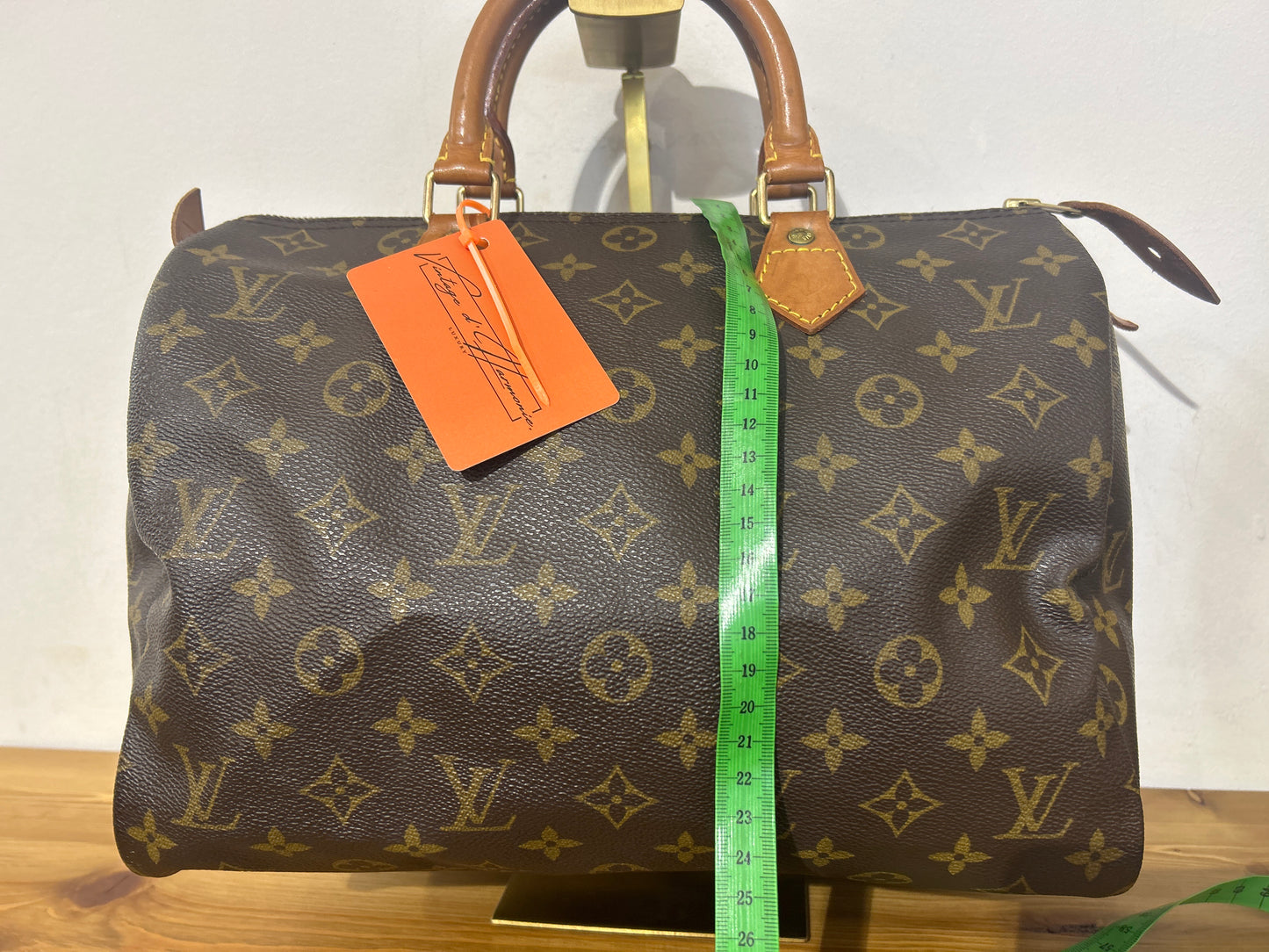 Louis Vuitton Speedy 30