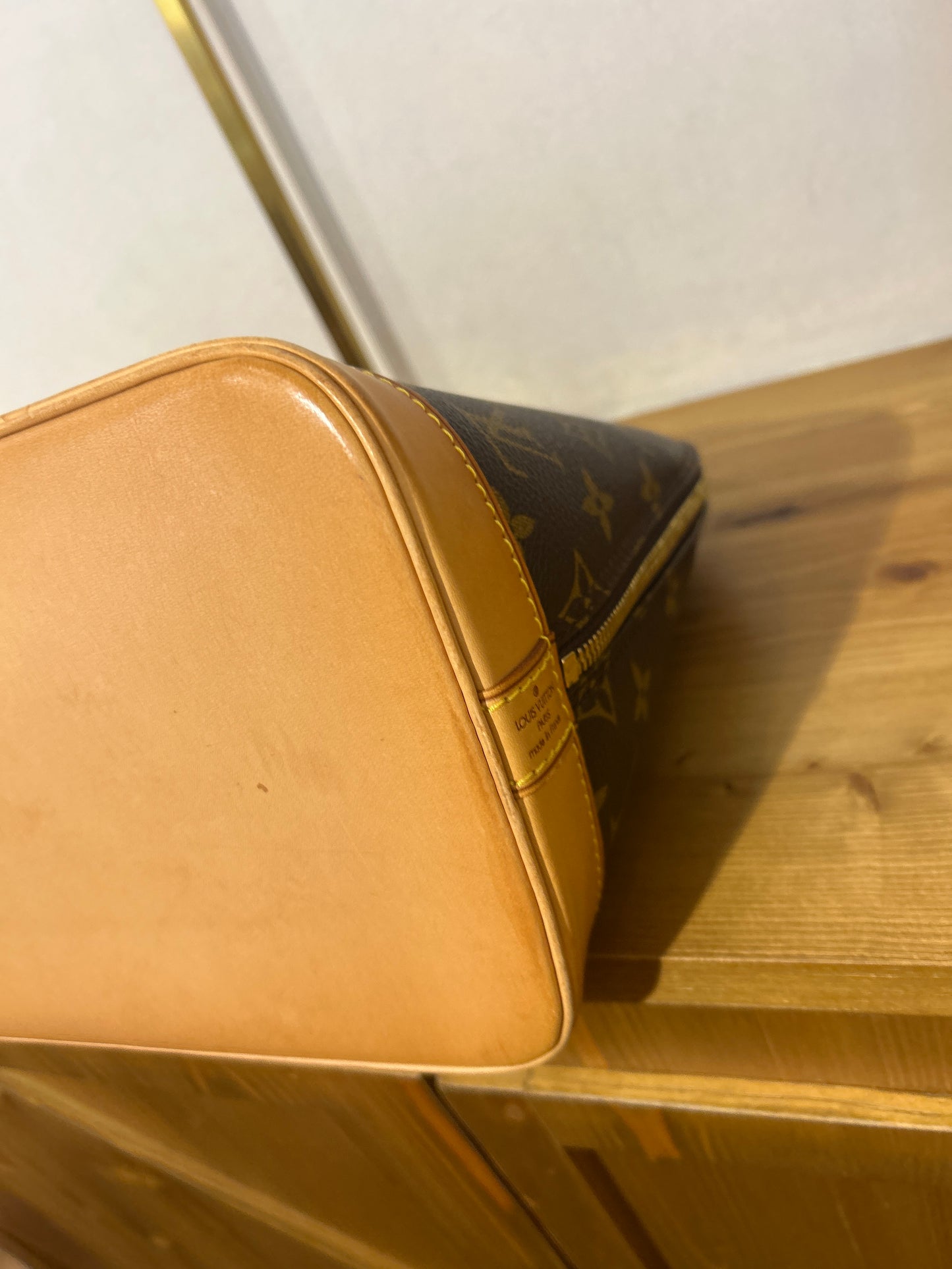 Louis Vuitton Alma