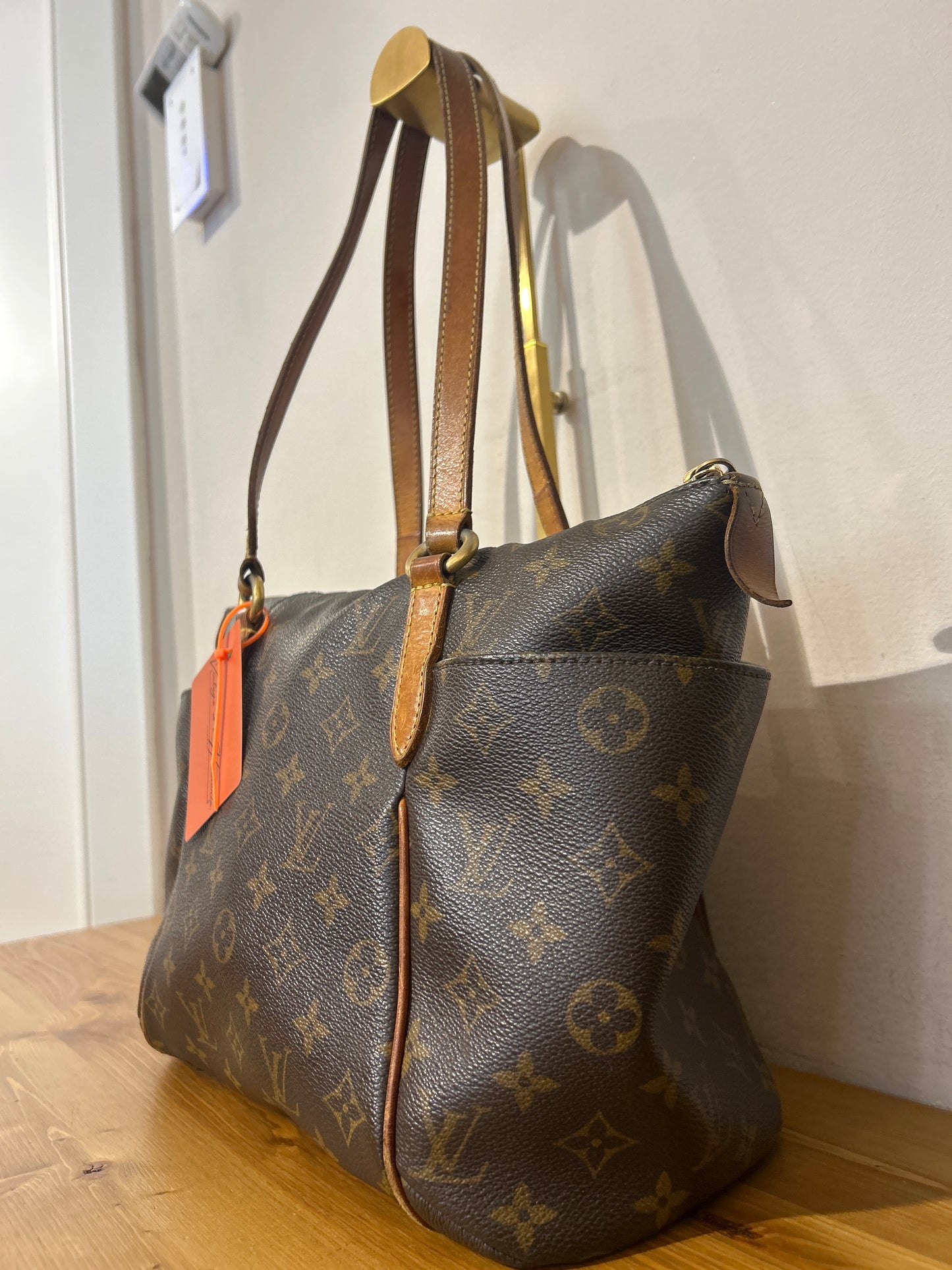 Louis Vuitton Totally PM
