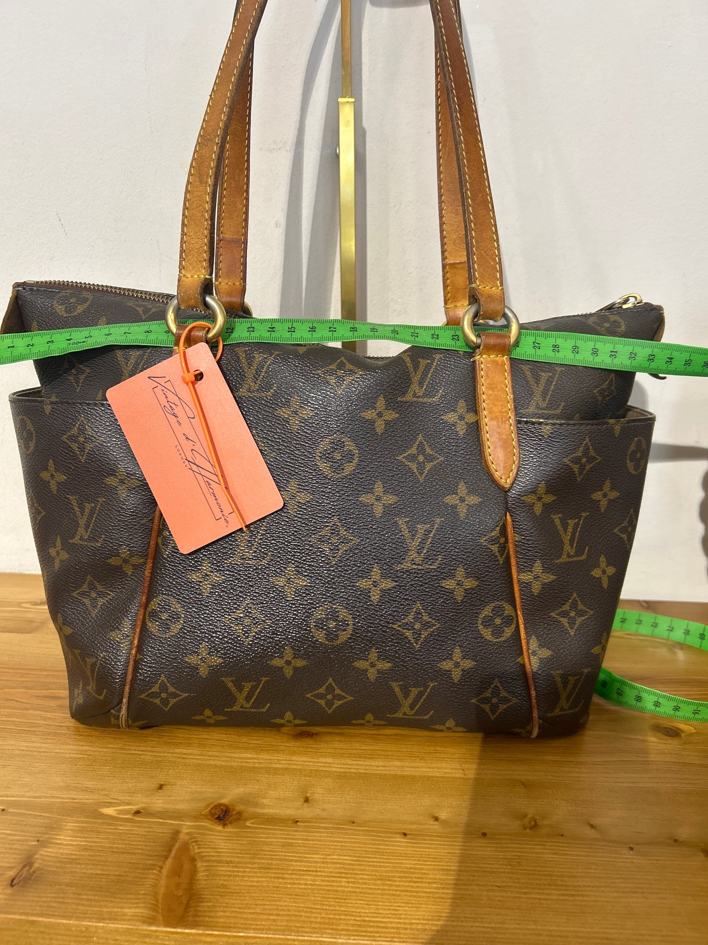 Louis Vuitton Totally PM