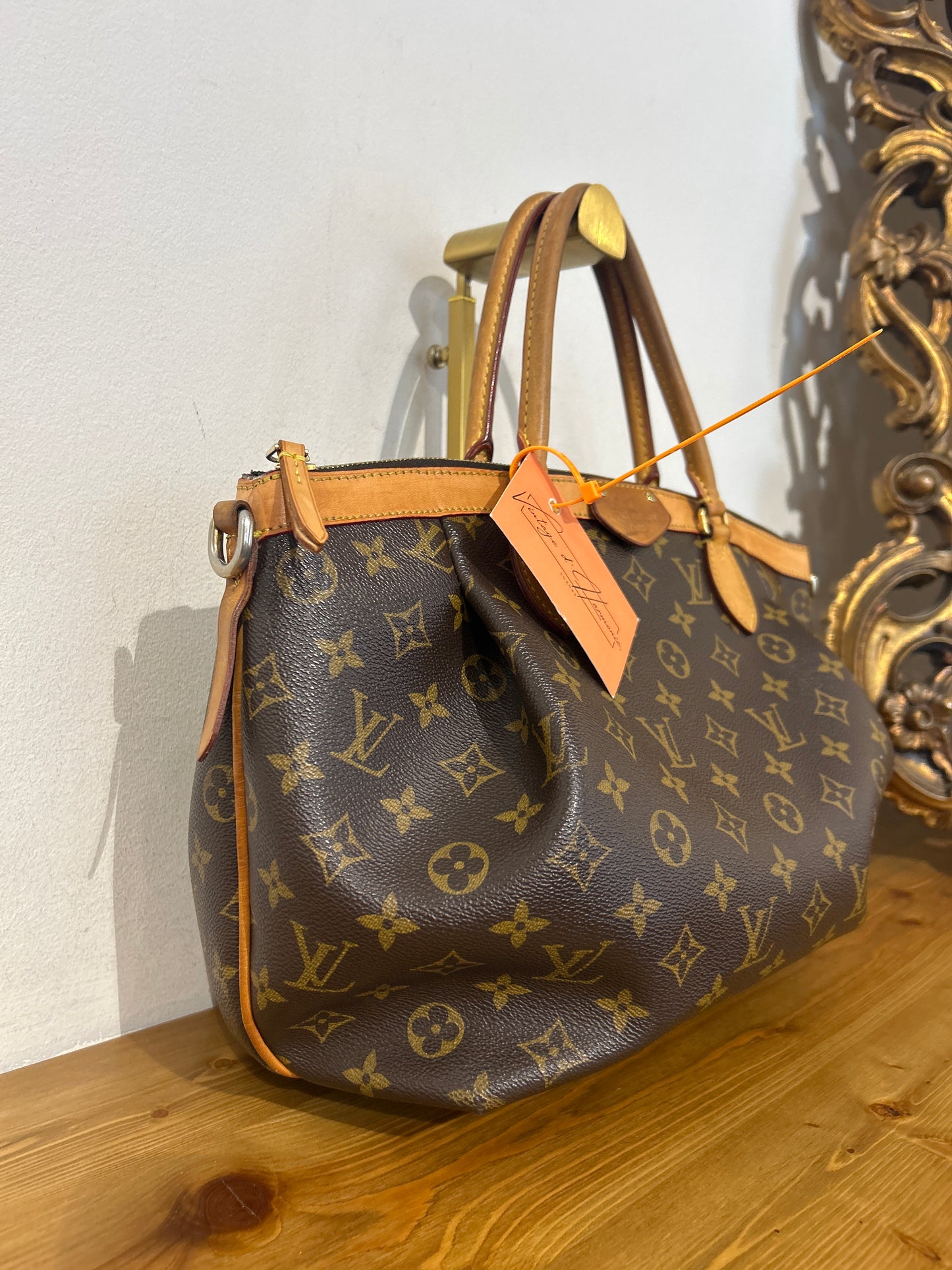 Louis Vuitton Tourenne