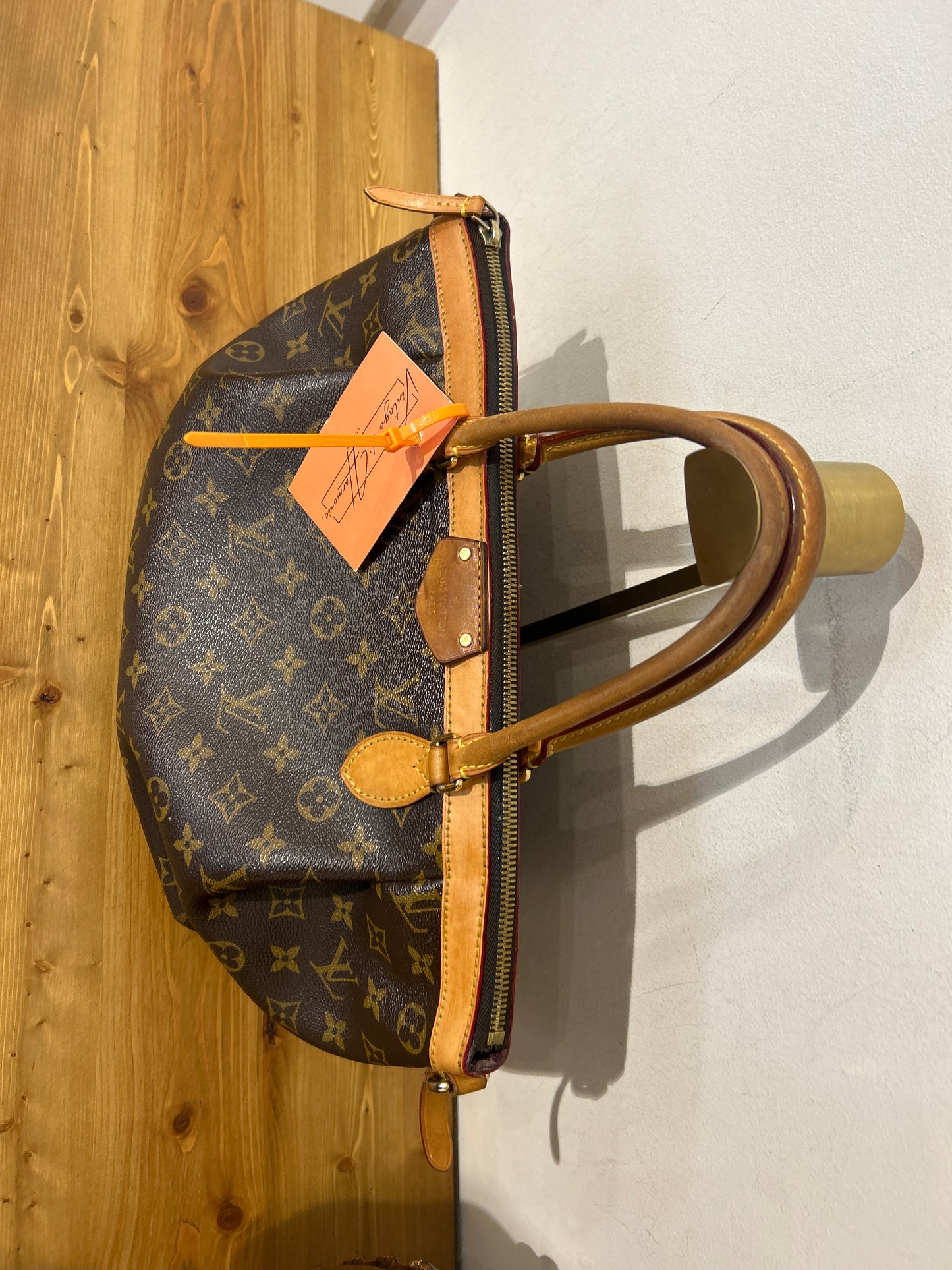 Louis Vuitton Tourenne