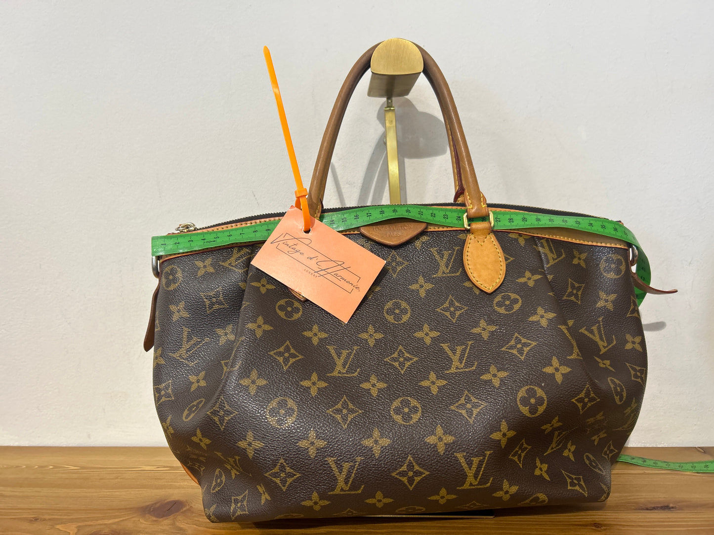 Louis Vuitton Tourenne
