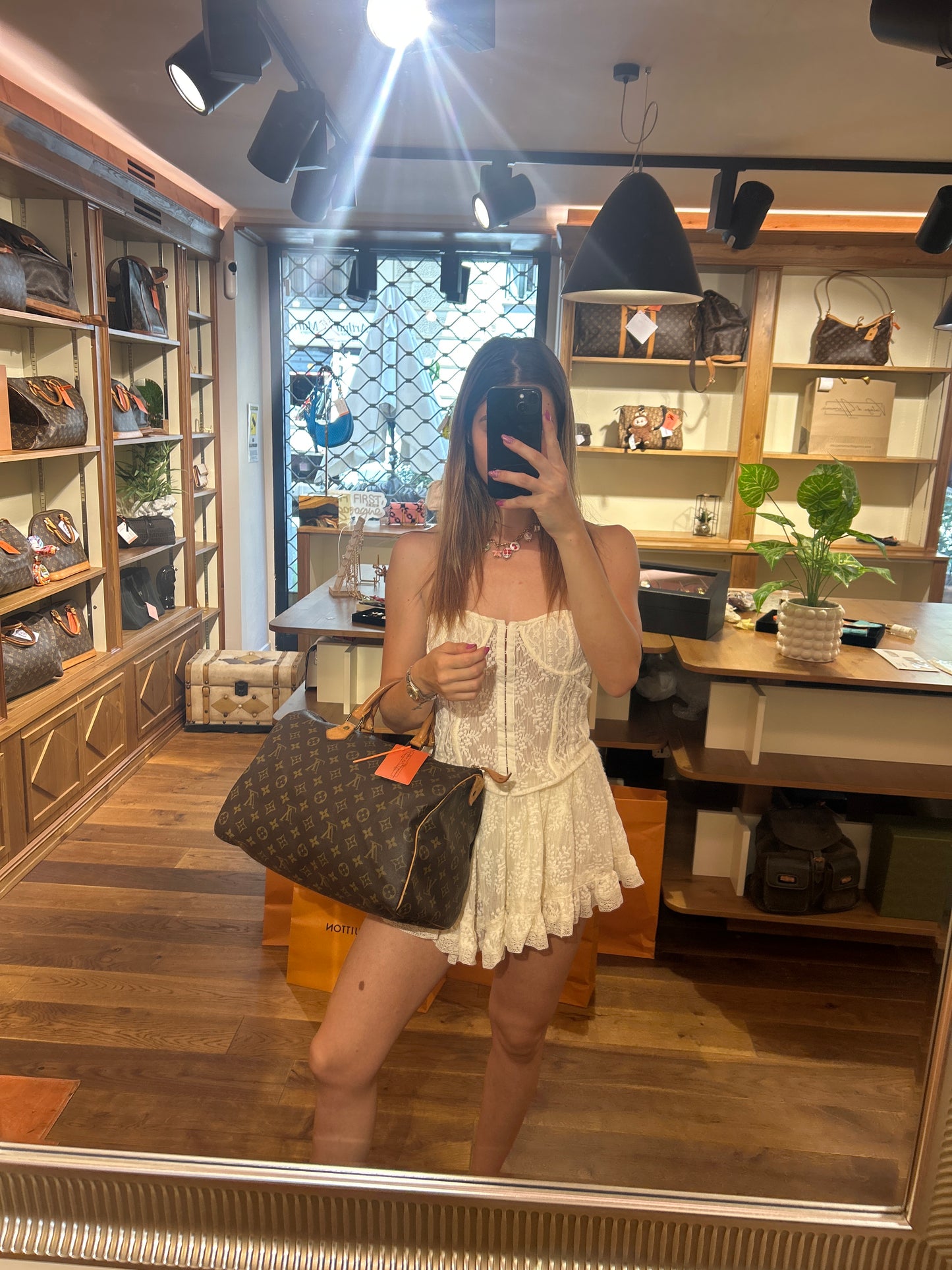 Louis Vuitton Speedy 35