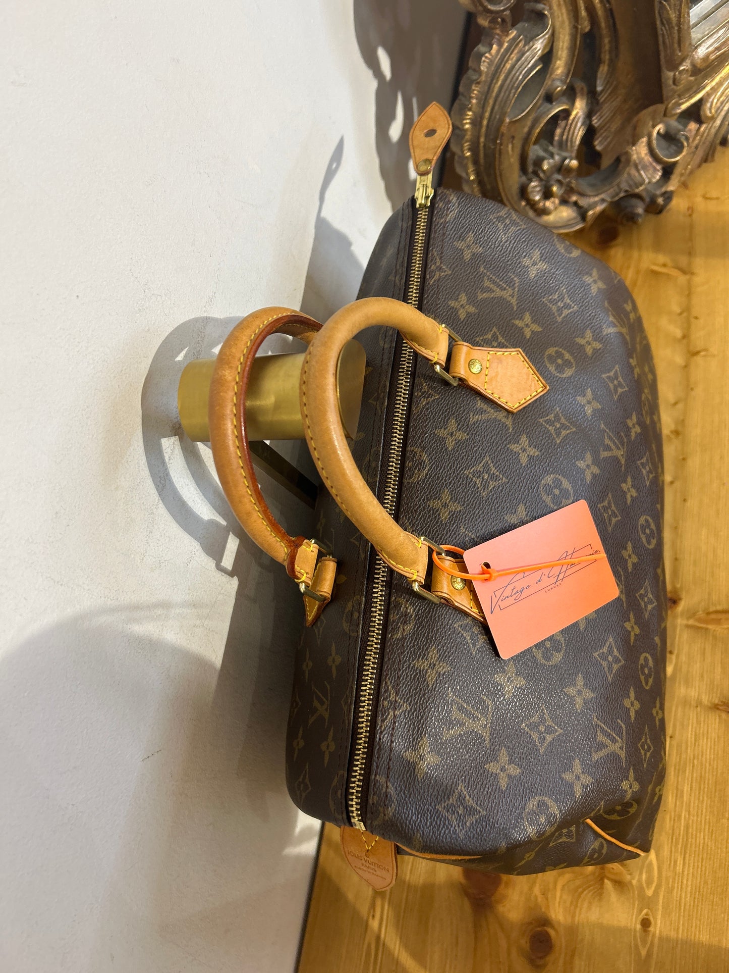 Louis Vuitton Speedy 35
