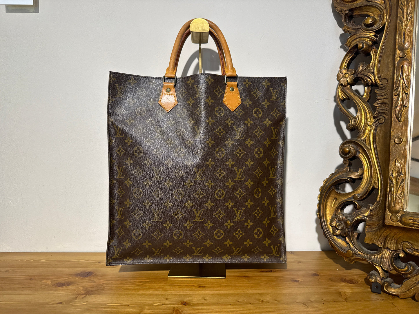 Louis Vuitton Sac Plat Monogram