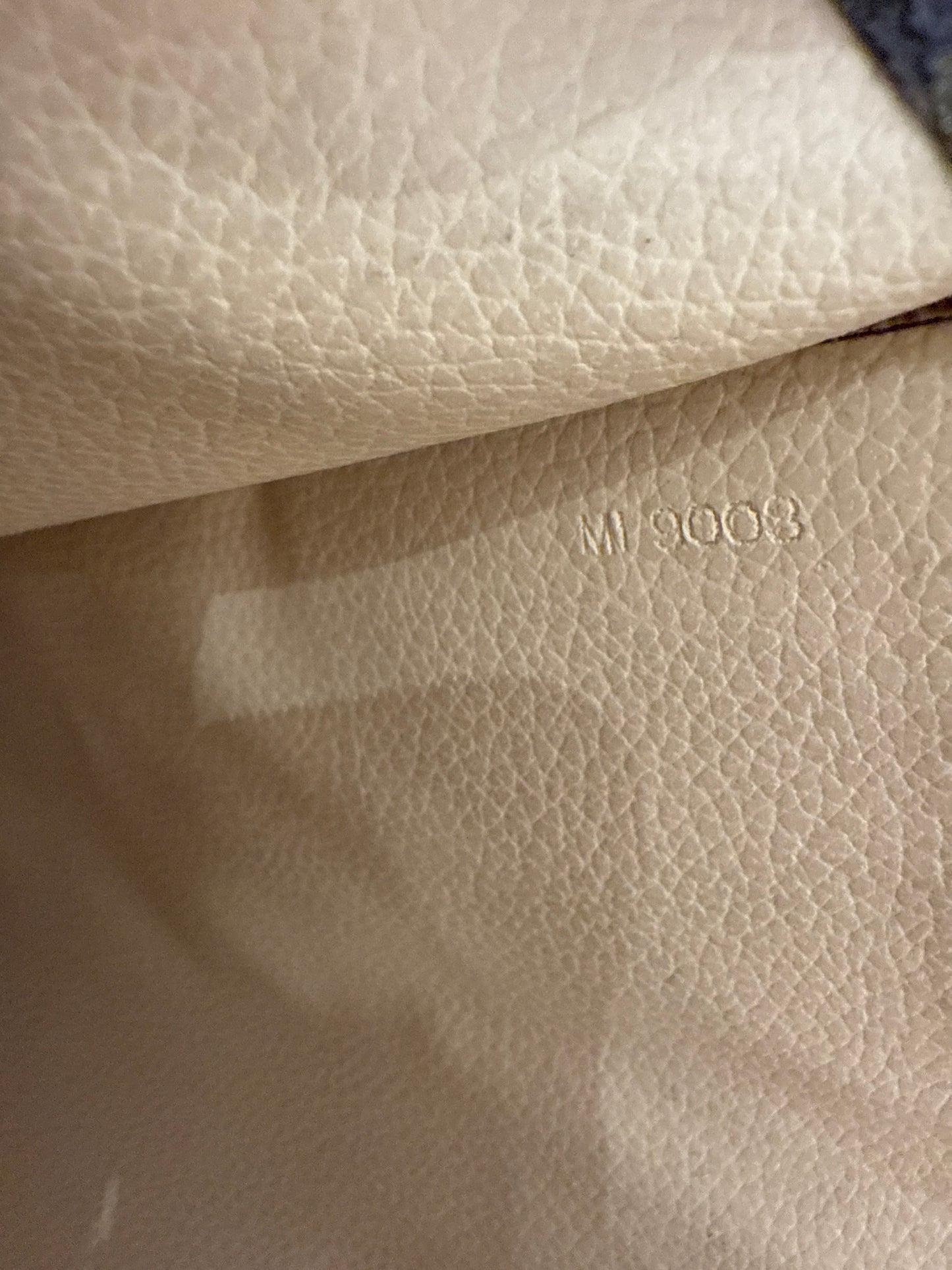 Louis Vuitton Sac Plat Monogram