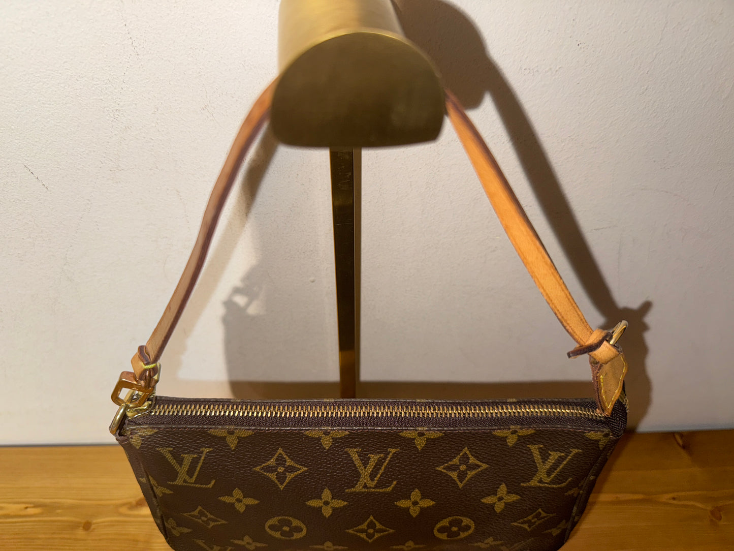 Louis Vuitton Pochette Monogram