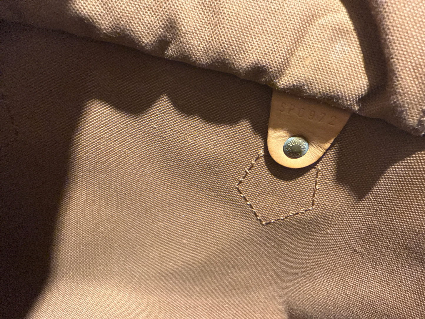 Louis Vuitton Speedy 40 Monogram