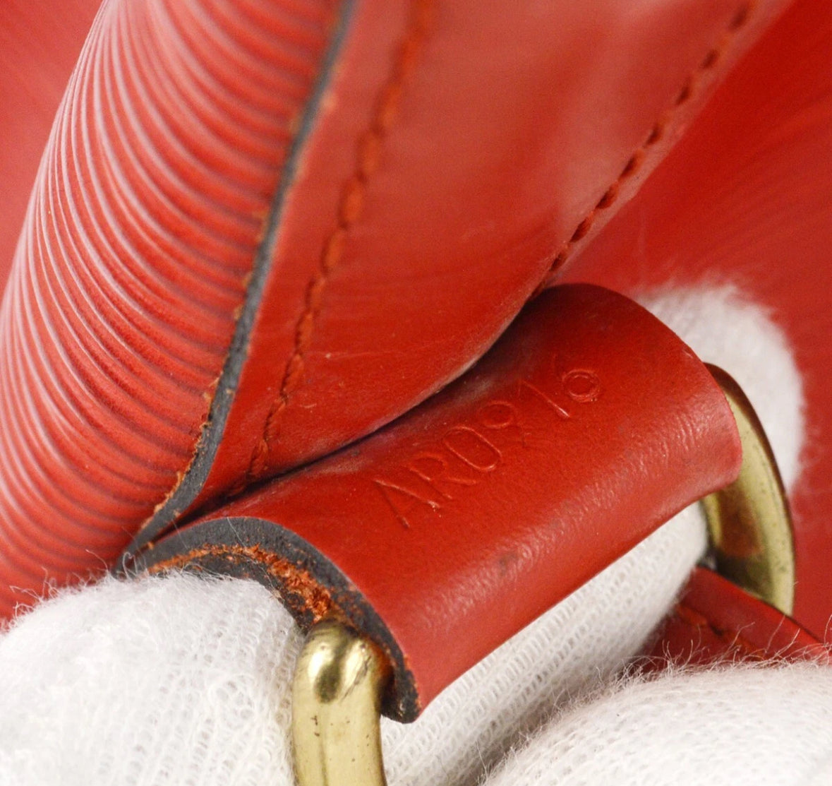 Louis Vuitton  Epi Petit Noè Red