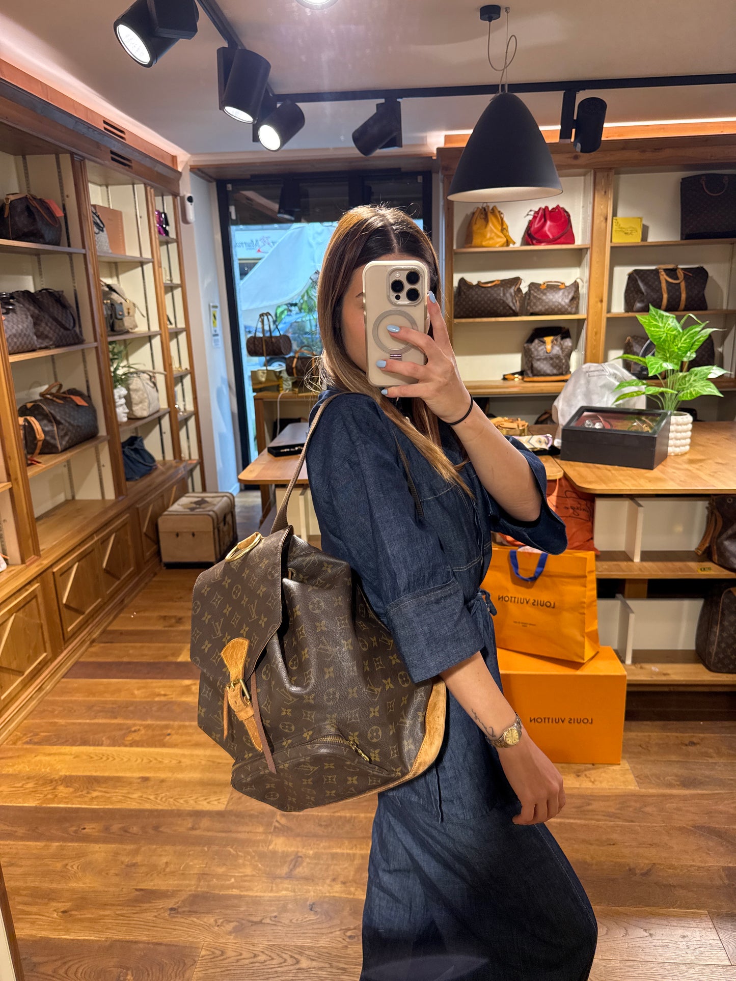 Louis Vuitton Montsouris GM