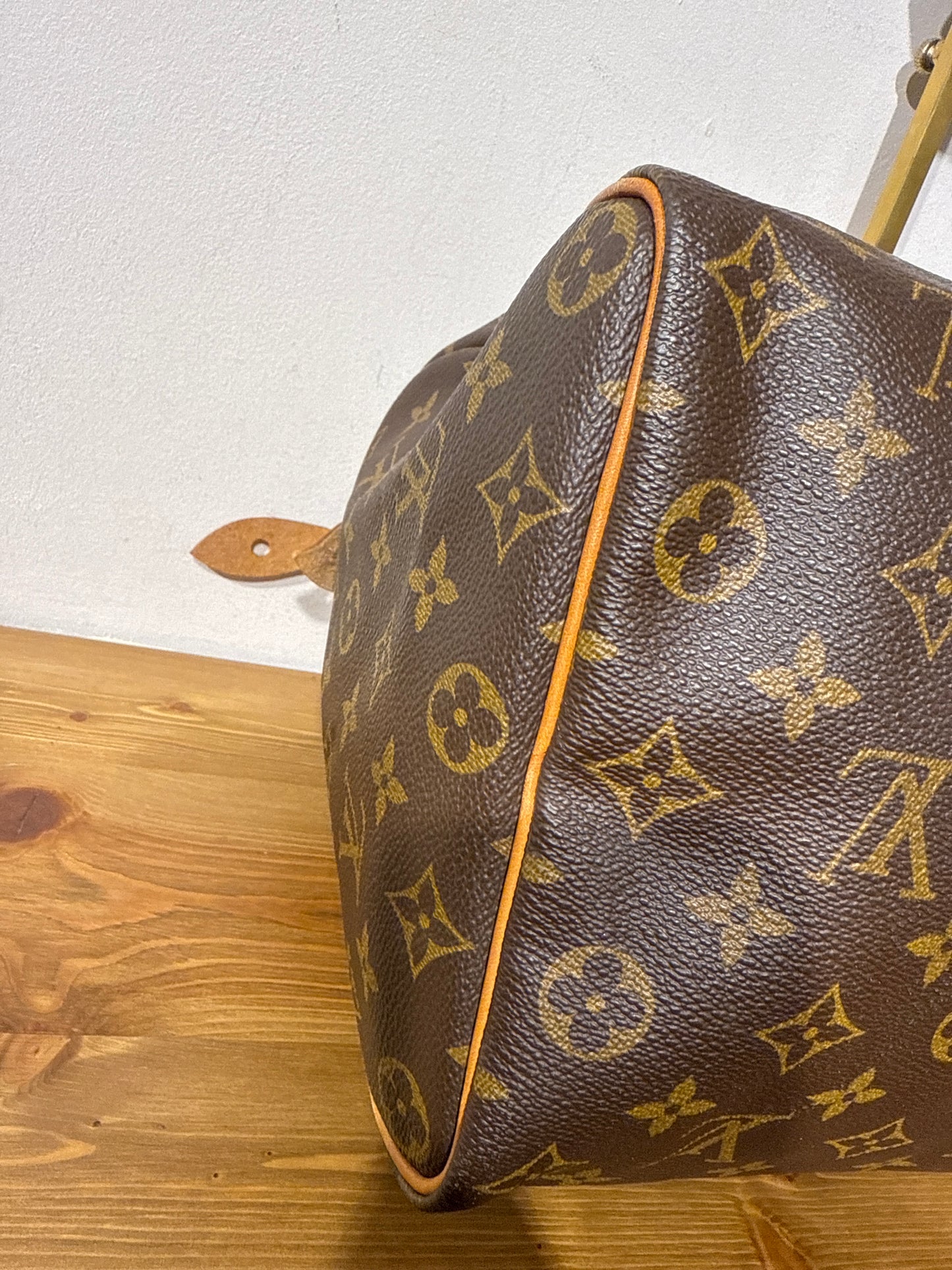 Louis Vuitton Speedy 35