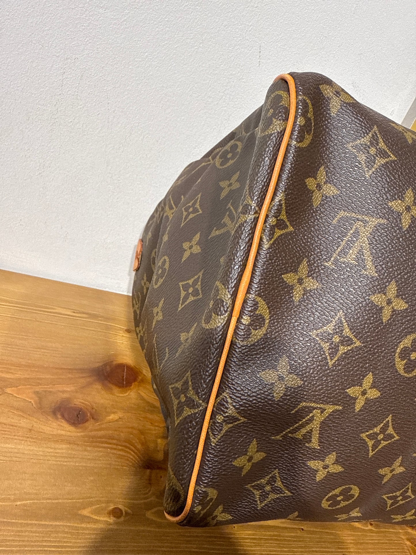 Louis Vuitton Speedy 40
