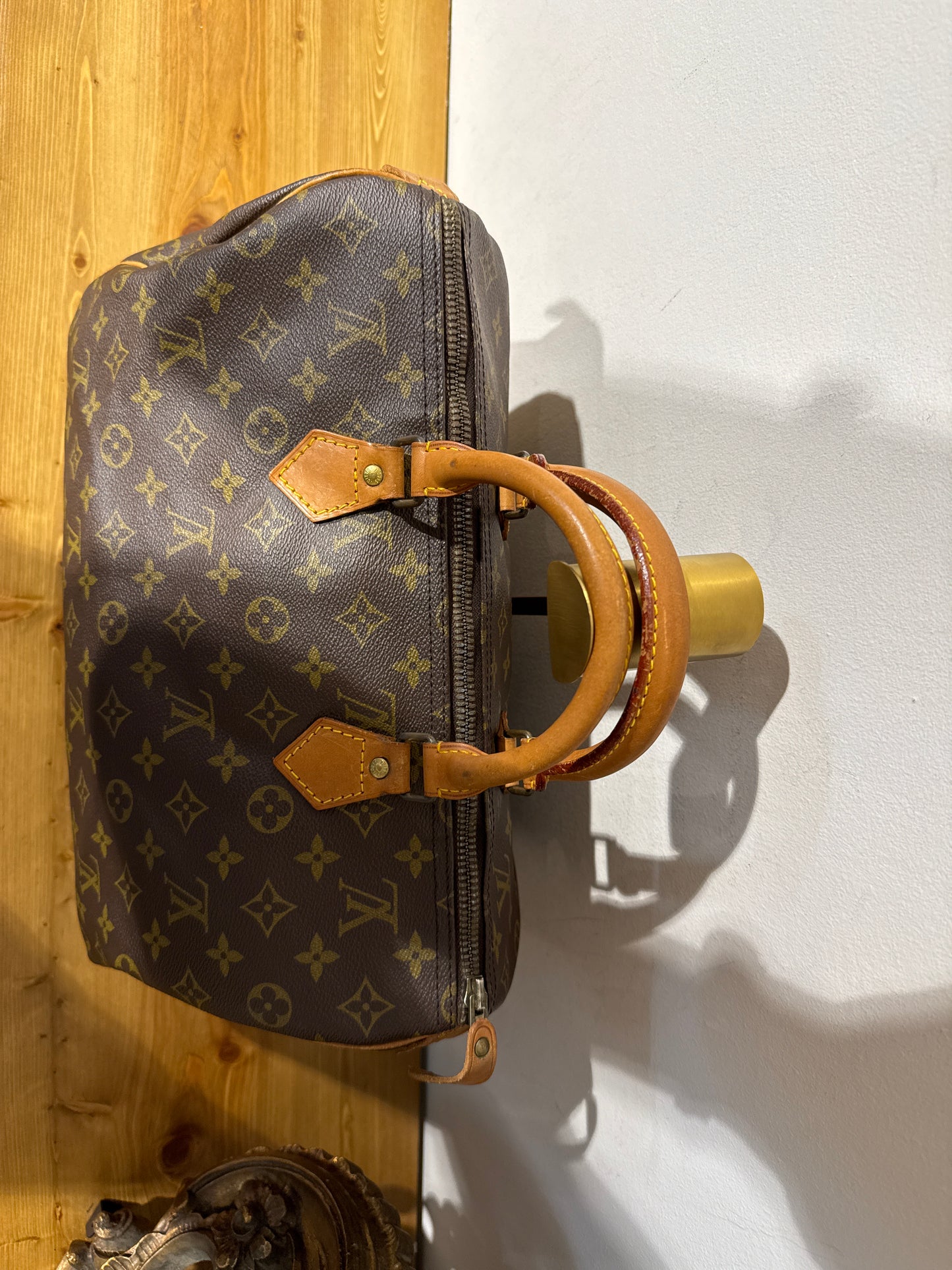 Louis Vuitton Speedy 35