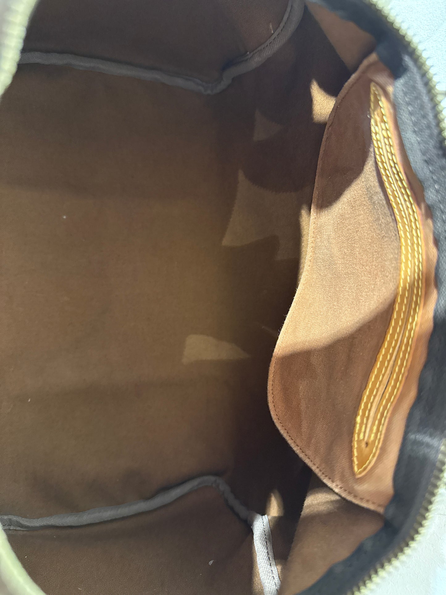 Louis Vuitton Speedy 35