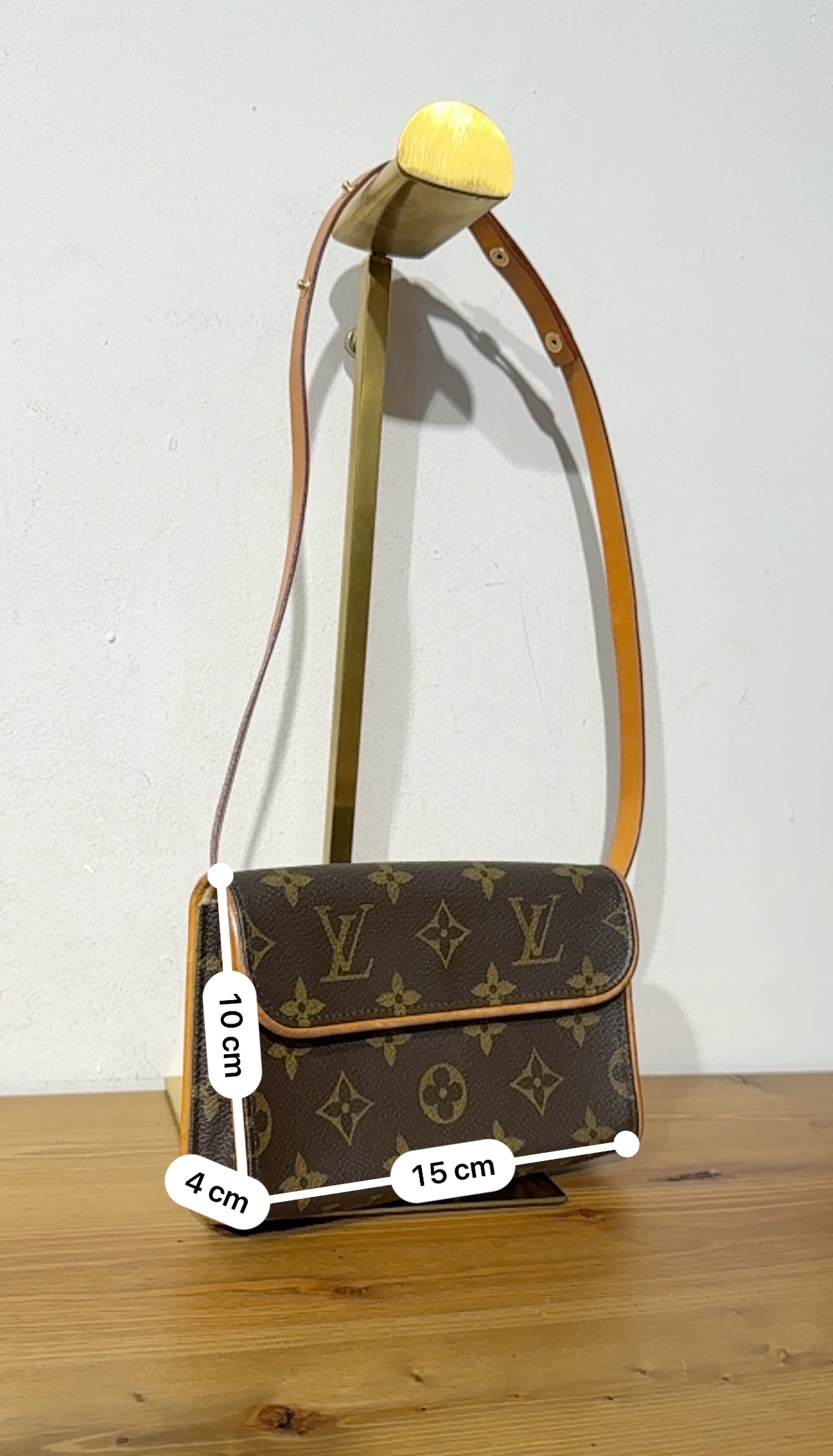 Louis Vuitton Pochette Florentine