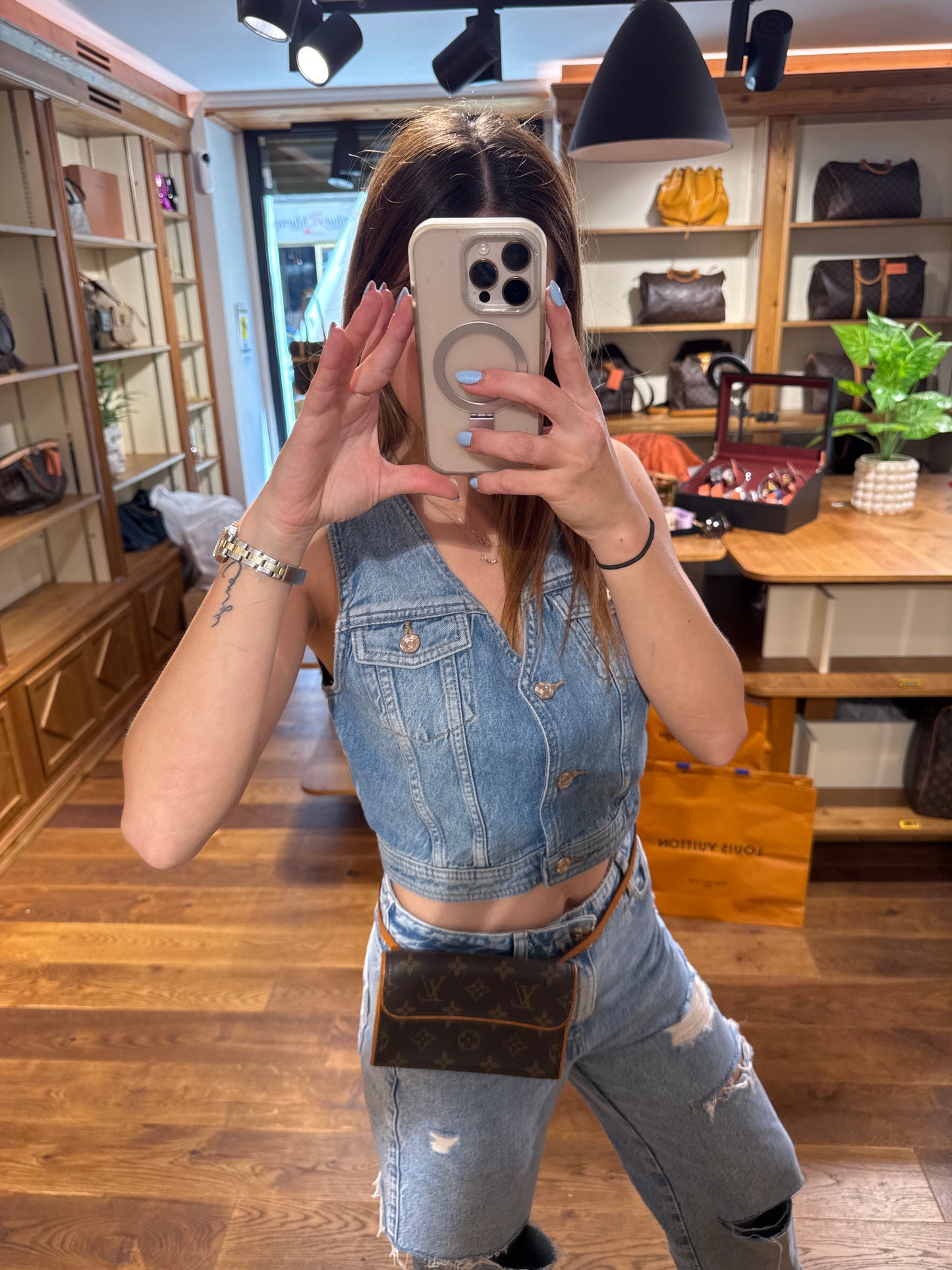 Louis Vuitton Pochette Florentine