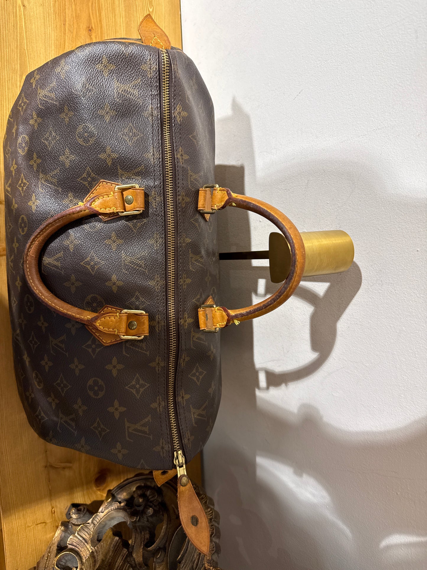 Louis Vuitton Speedy 40 Monogram