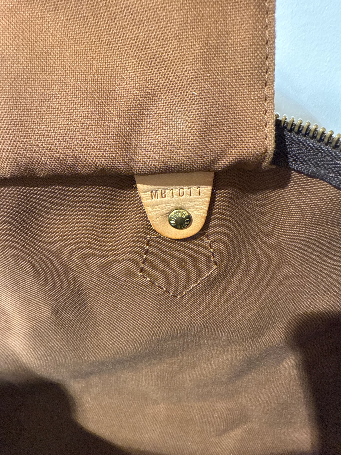 Louis Vuitton Speedy 40 Monogram