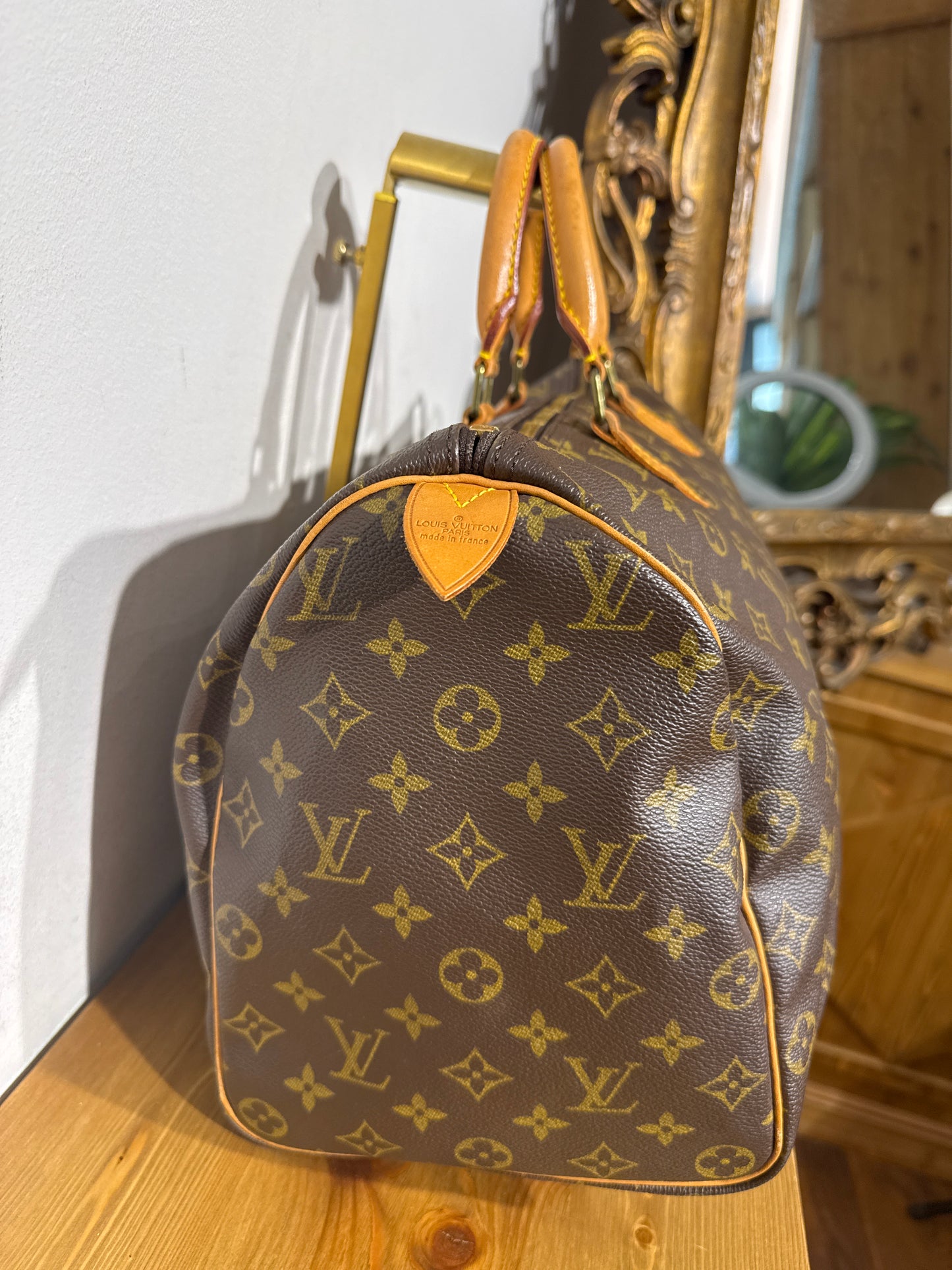 Louis Vuitton Speedy 40 Monogram