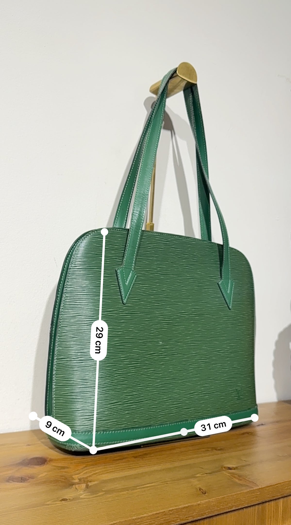 Louis Vuitton Borneo Epi Green