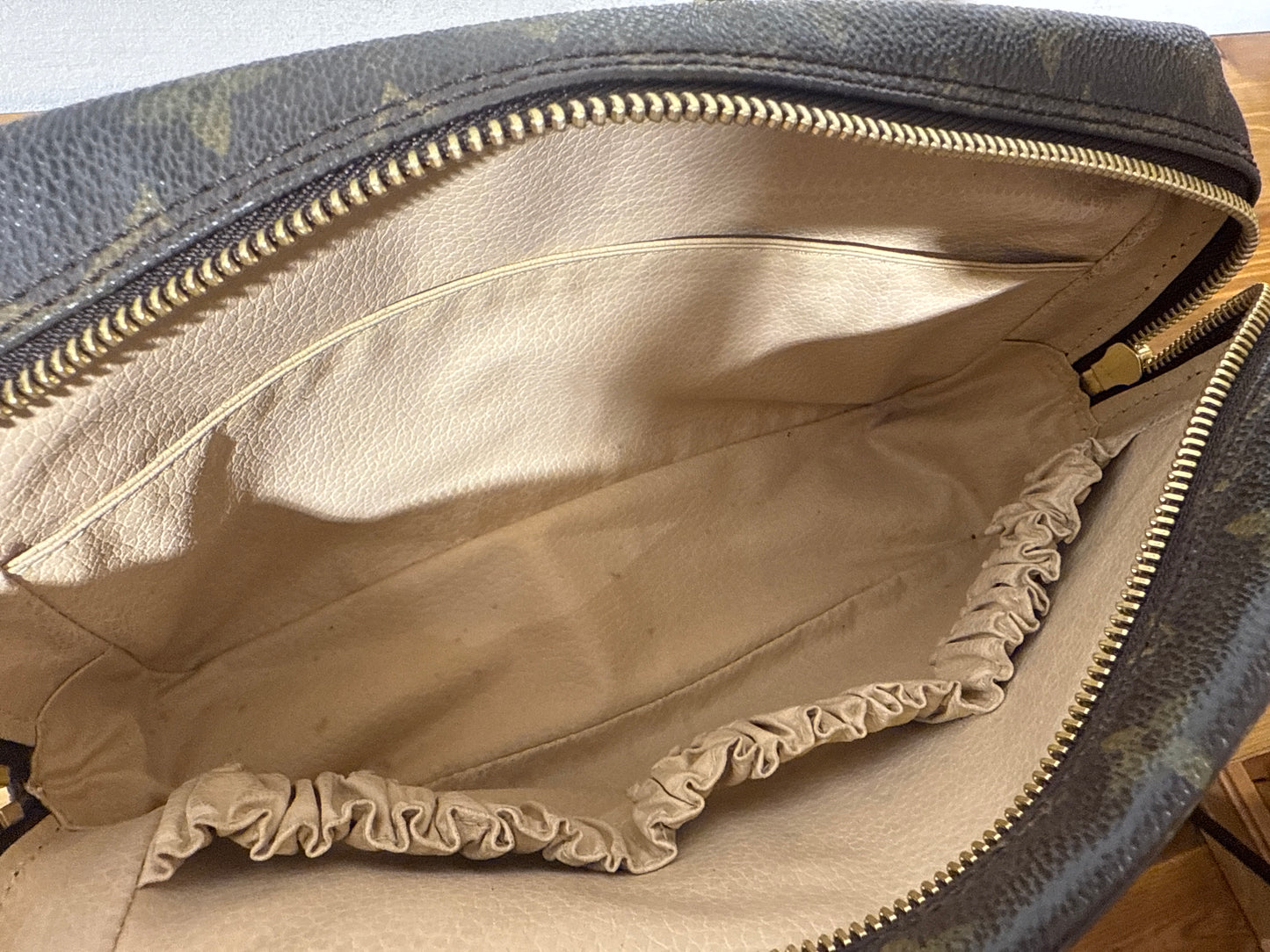 Louis Vuitton Trousse Monogram