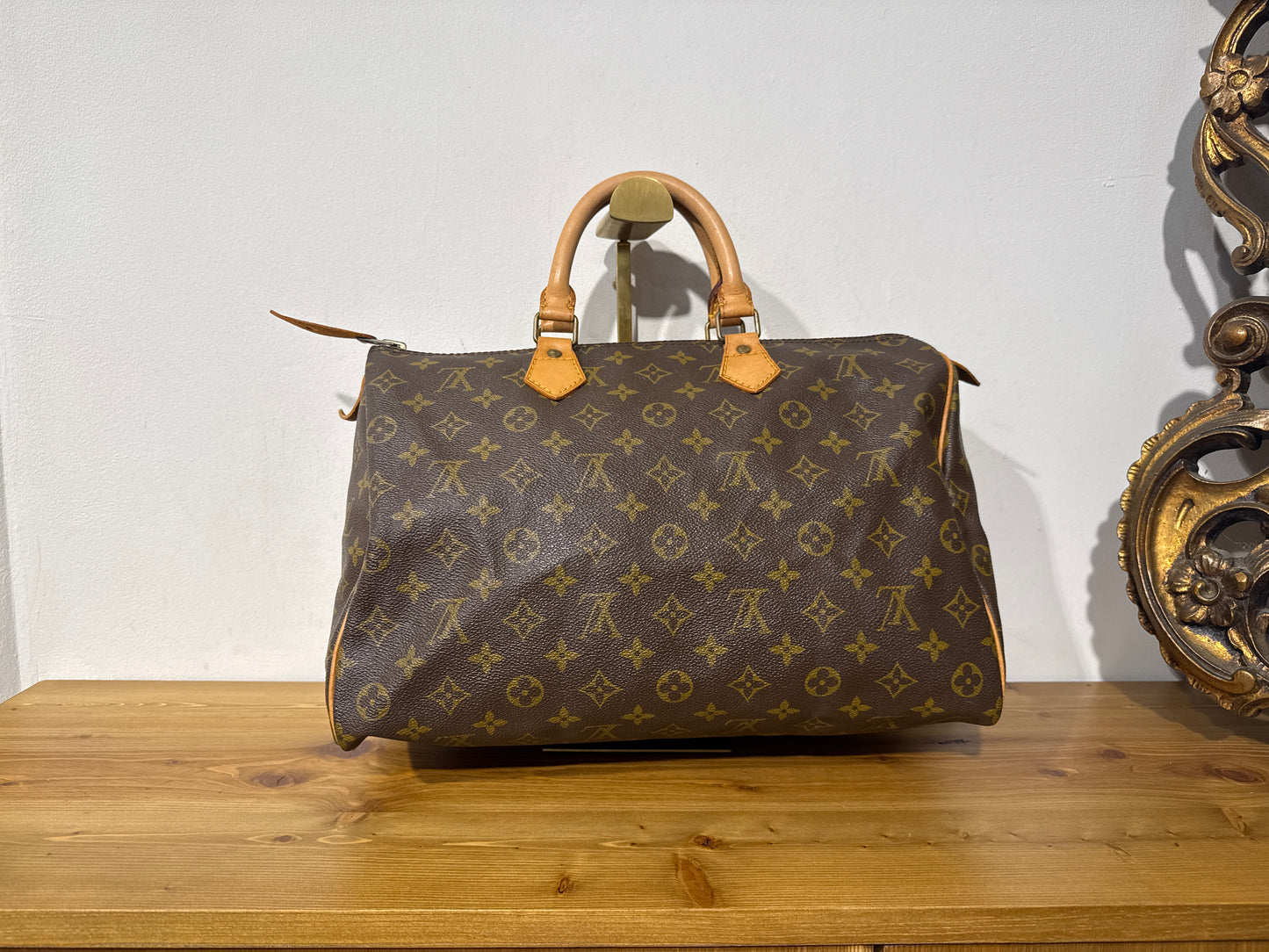Louis Vuitton Speedy 35 Monogram