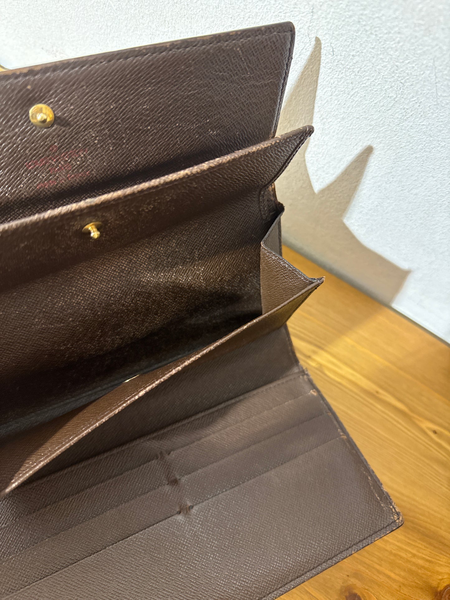 Louis Vuitton Portefeuille International