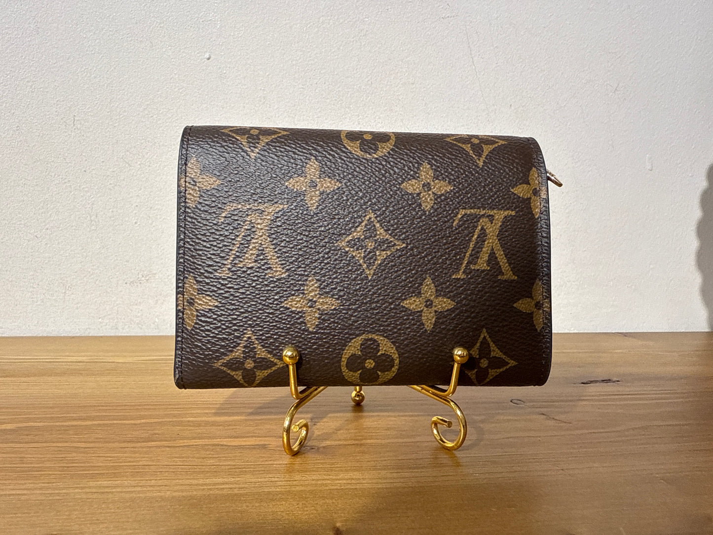 Louis Vuitton Portefeiulle Flower
