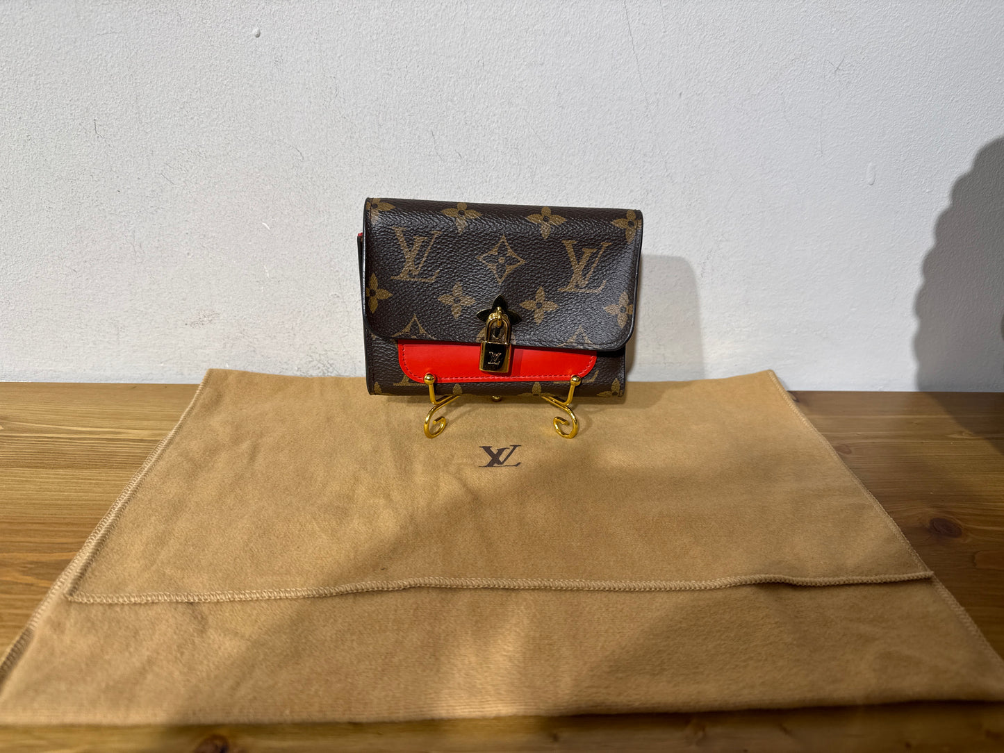 Louis Vuitton Portefeiulle Flower