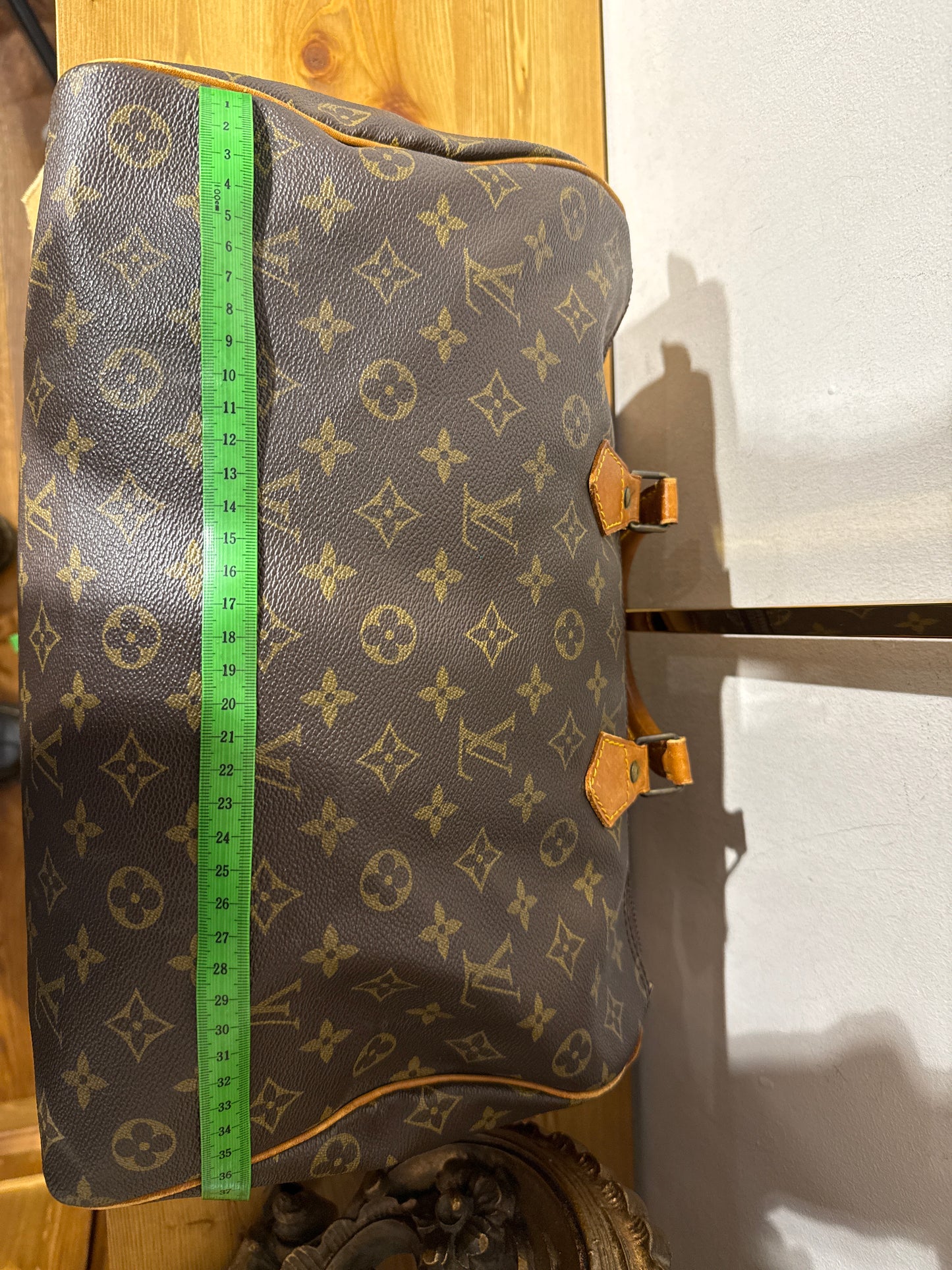Louis Vuitton Speedy 35 Monogram