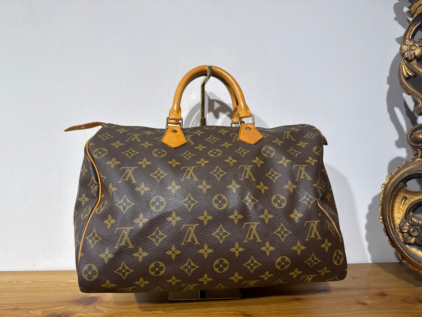 Louis Vuitton Speedy 35 Monogram